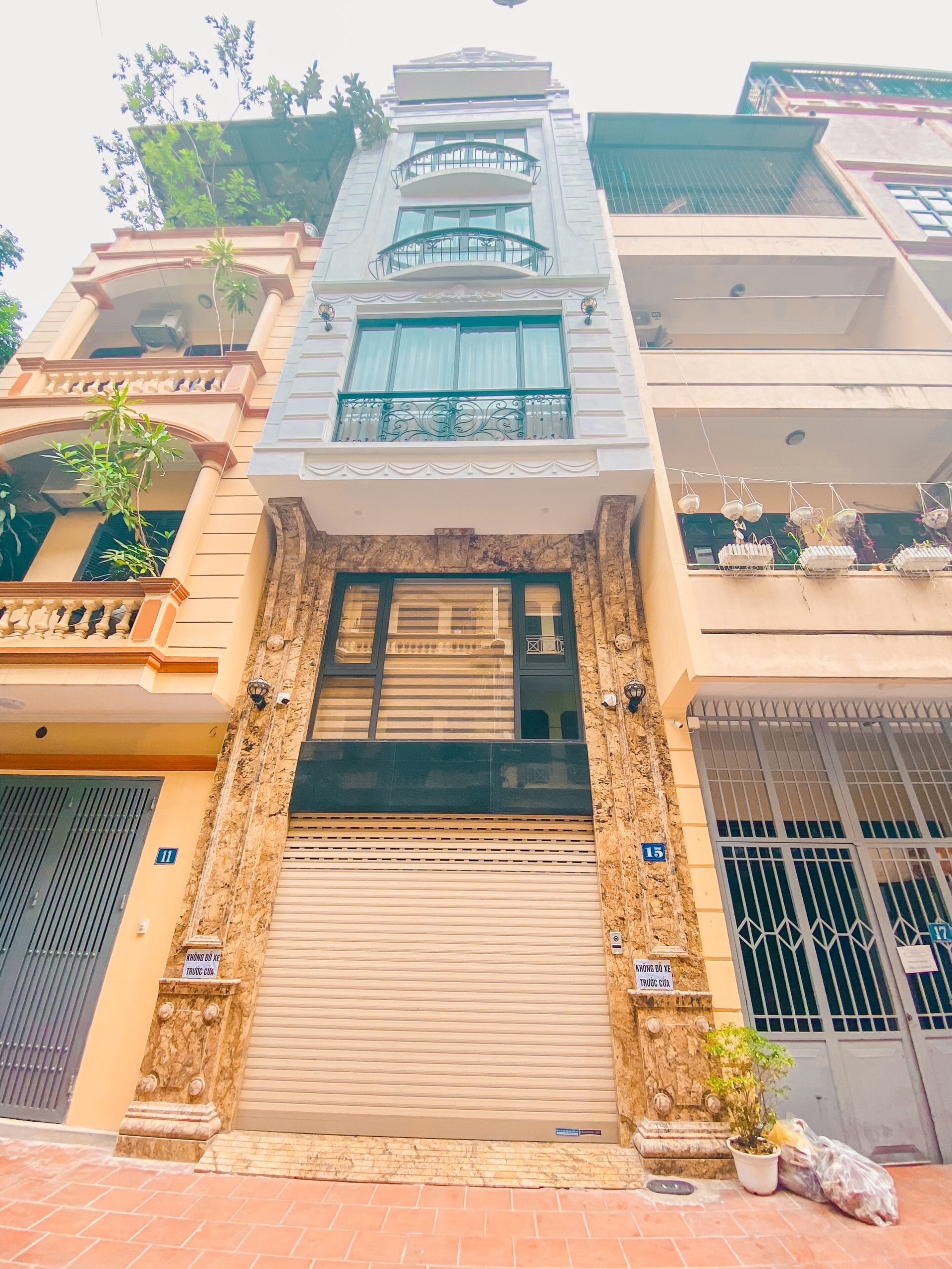 bán nhà cầu giấy, phân lô trần quốc hoàn, ô tô tránh, kinh doanh, đang cho thuê.