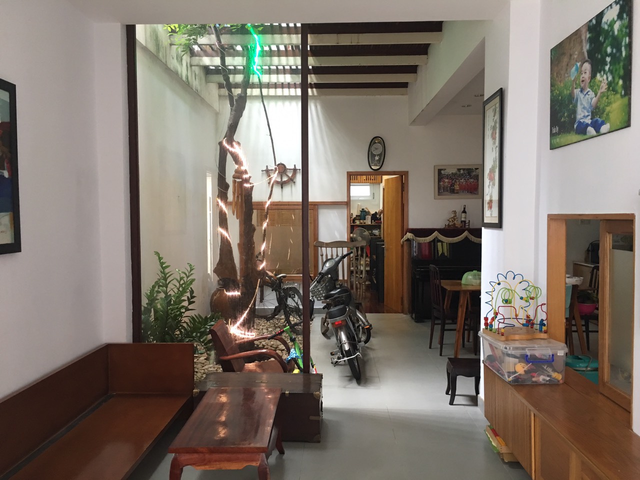 CHÍNH CHỦ BÁN NHÀ TẶNG KÈM FULL NỘI THẤT PHƯỜNG BẾN NGHÉ QUẬN 1