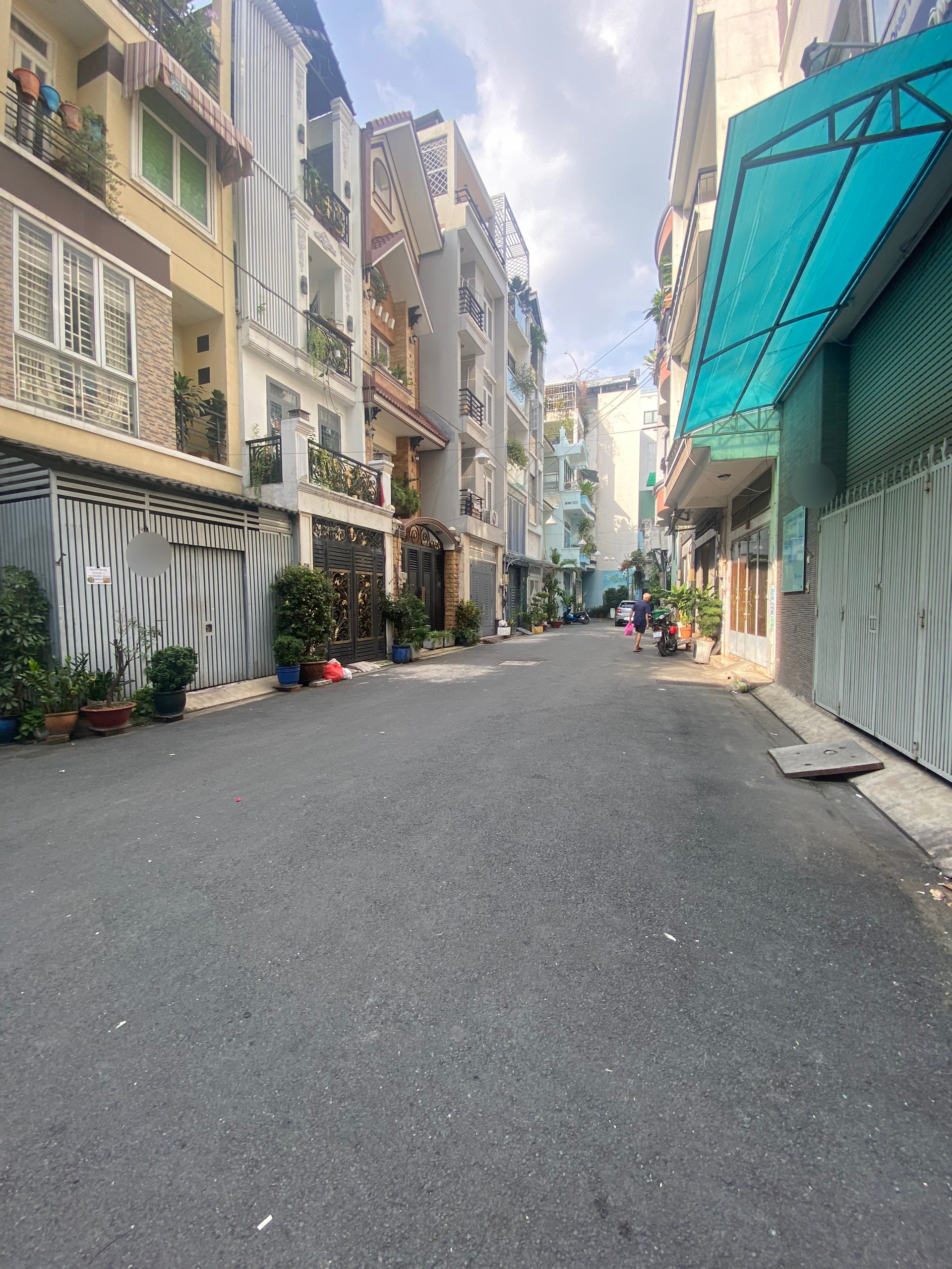 HỒ VĂN HUÊ, 101m2, 5 Tầng 6PN, OTO VÔ NHÀ, 16.9 TỶ TL - KHU VỰC HIẾM NHÀ BÁN