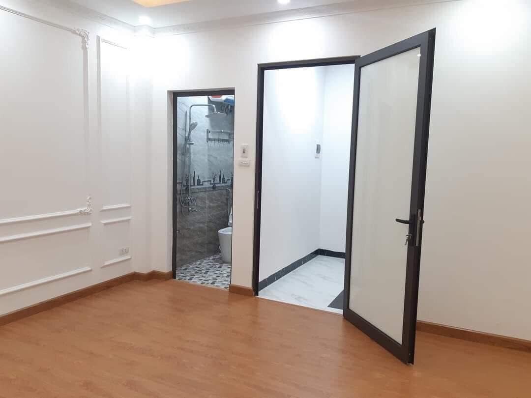 Bán nhà Ngõ Lệnh Cư Đống Đa 35m2 5 tầng mặt tiền 5m giá 4.5 tỷ