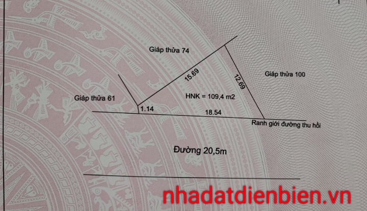 Em cần bán mảnh đất bản Huổi Phạ trên trục đường đi bệnh viện Tà Lèng