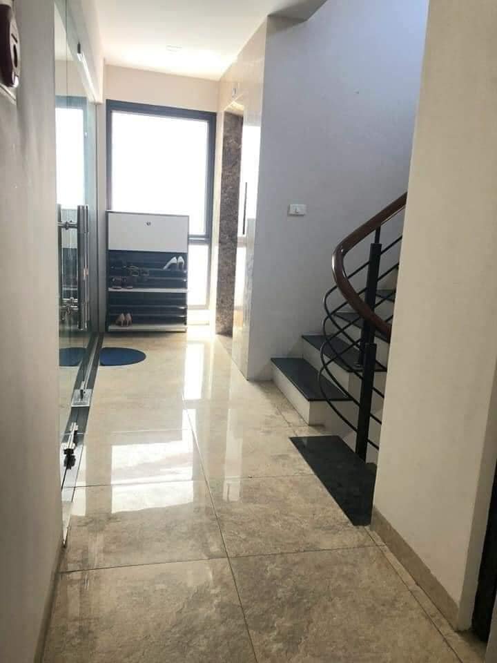 Bán nhà Vũ Trọng Phụng Thanh Xuân 117m2 9 tầng thang máy, mặt tiền 5m giá 34 tỷ