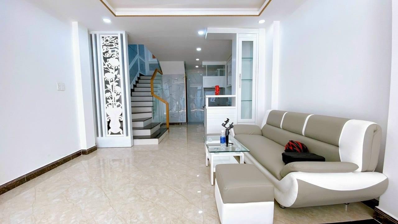 Nhà Đẹp Hàng Xóm Phú Mỹ Hưng, 4,2x12 , 4 Tầng, , Quận 7, Nhỉnh 9 Tỷ