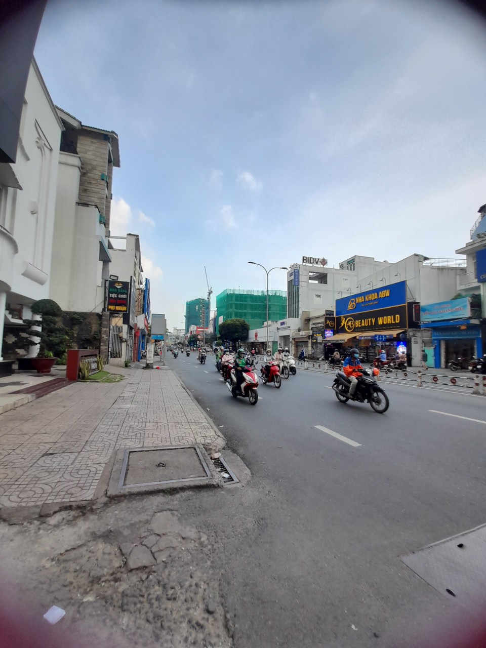 Bán nhà MT Bùi Thị Xuân, Phường Bến Thành, Quận 1, Tp.HCM diện tích 135m2 giá 120 Tỷ