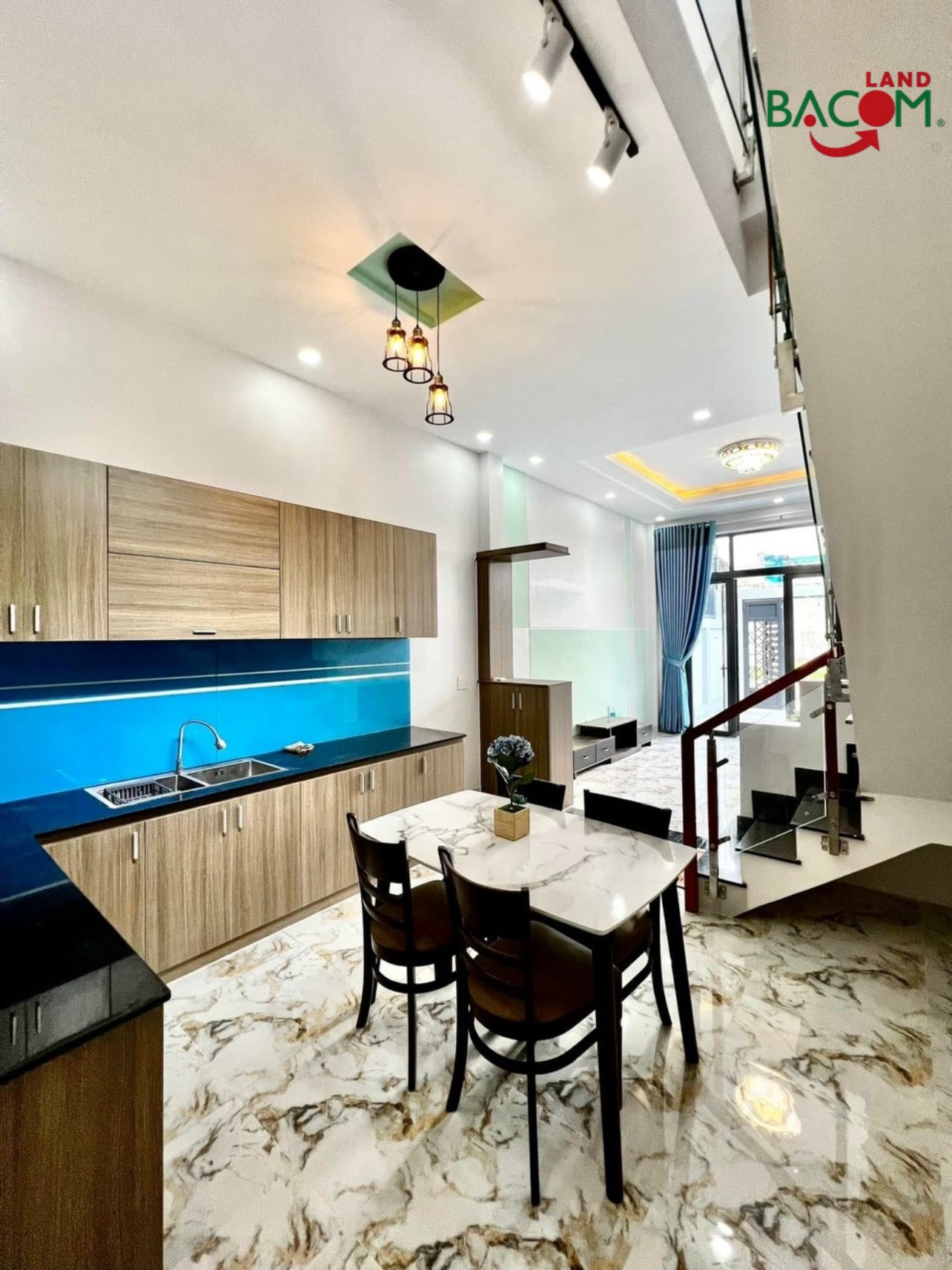 BÁN NHÀ 1 trệt 1 lầu 73m2 MỚI XÂY, HÓA AN SÁT NGUYỄN VĂN LUNG, 2 TỶ 6 RẺ 250 triệu, ĐƯỜNG Ô TÔ