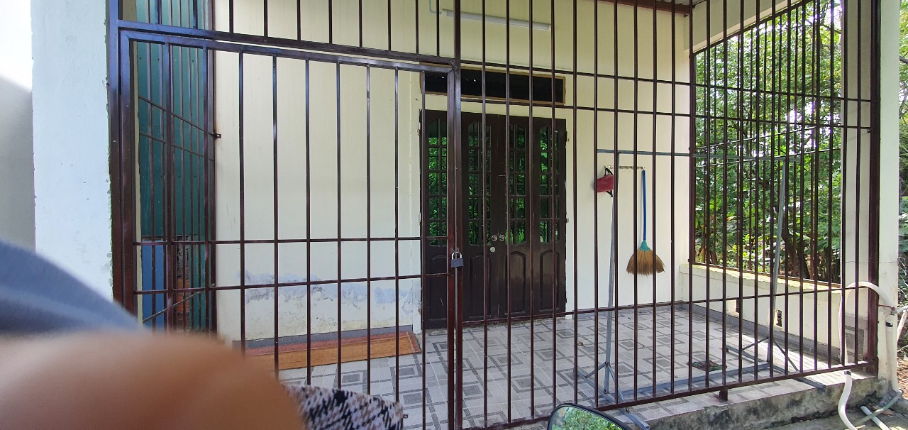 BÁN NHÀ CẤP 4 K TRẦN CAO VÂN, PHƯỜNG 5 - TT TP ĐÔNG HÀ, LH: 097.248.74.74