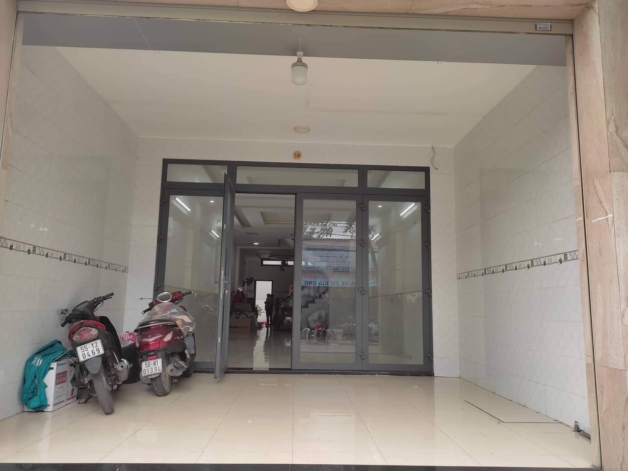 Cho thuê mặt bằng kinh doanh mặt tiền 8m quận 12