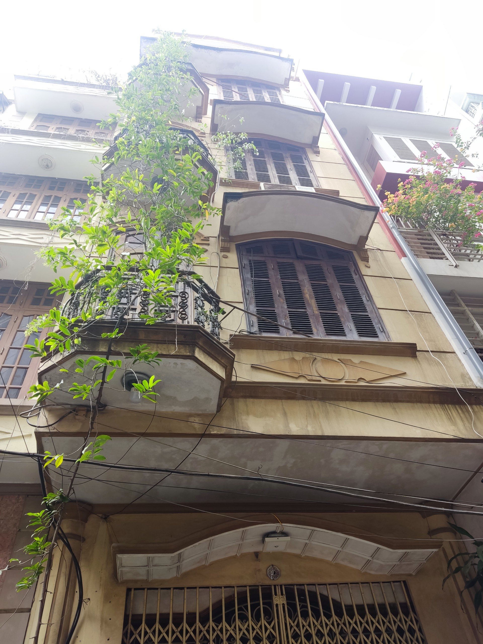 Bán nhà ngõ 41 Đông Tác, Đống Đa, 40m2x4T, ô tô, ở - cho thuê kinh doanh đều đỉnh - 5.9 tỷ