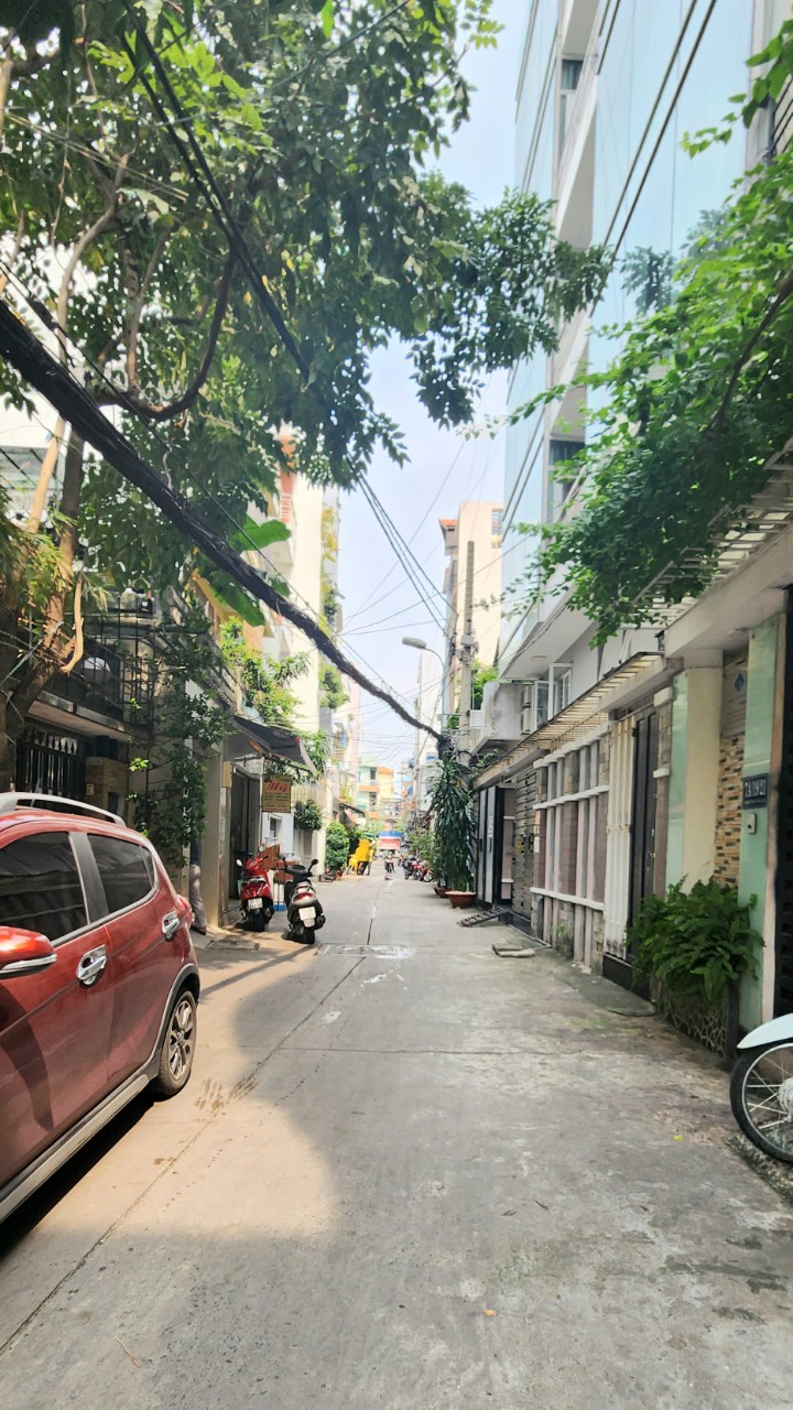 Nhà C4 (1 đời chủ), Hẻm 7m Thành Thái, Q10. DT 10x11,5m (112m2). Giá 19,5 tỷ