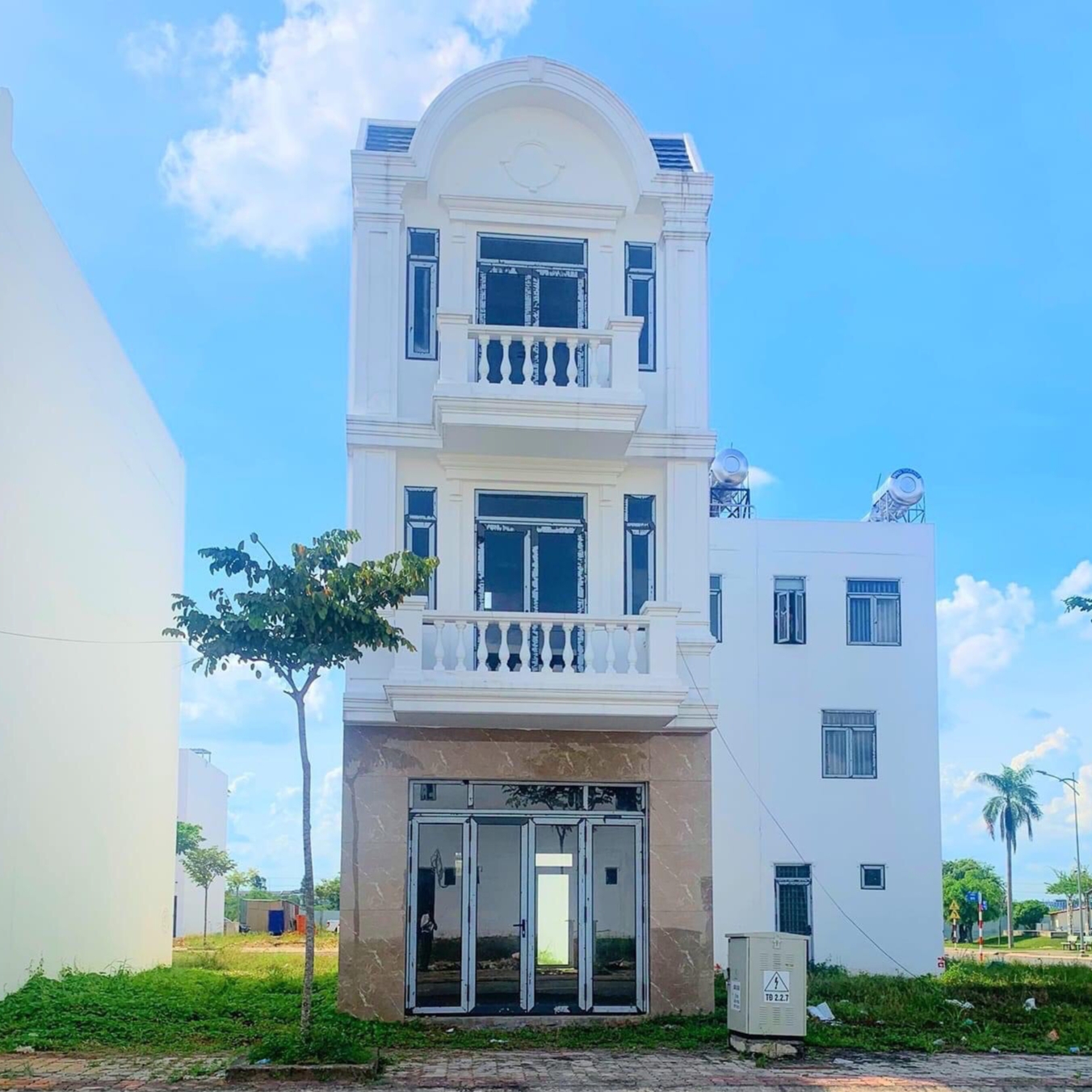 Bán nhà chính chủ 1 trệt 2 lầu ngay trung tâm hành chính tỉnh Bình Dương gía 2,65 tỷ