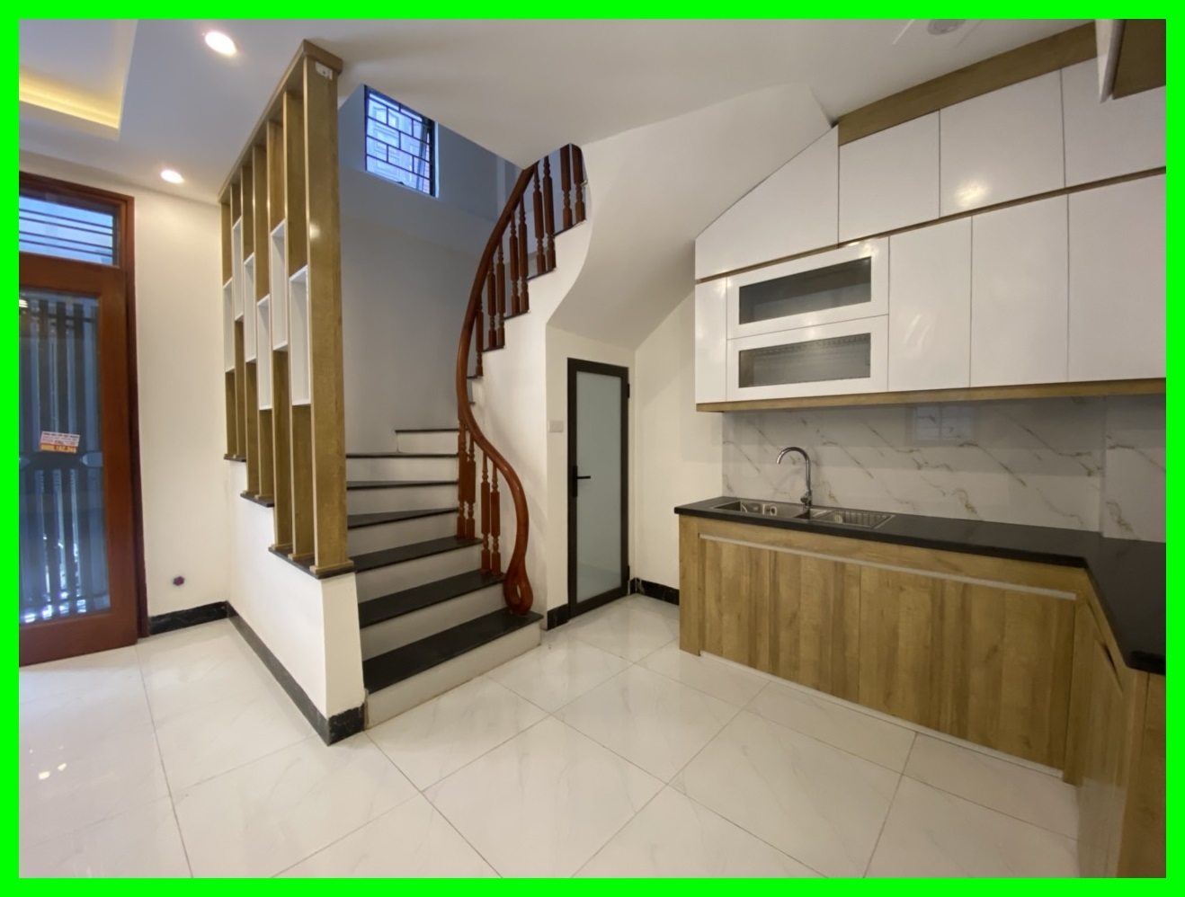 Cần bán nhà khu Văn Quán, Hà Đông,Chỉ 4,2T, 40m*4T, oto đỗ cửa, mới vào ở luôn.