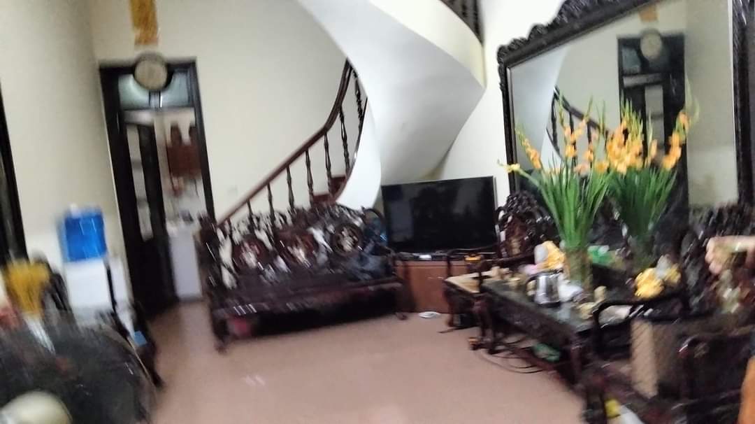 Bán nhà phân lô Khuất Duy Tiến Thanh Xuân 50m2 4 tầng, oto tránh, kinh doanh