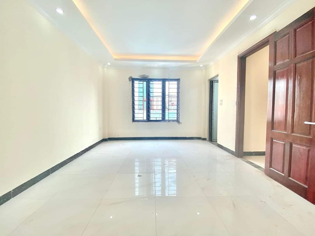 Bán nhà Thanh Bình Hà Đông 30m2 5 tầng mặt tiền 5m giá 3.2 tỷ