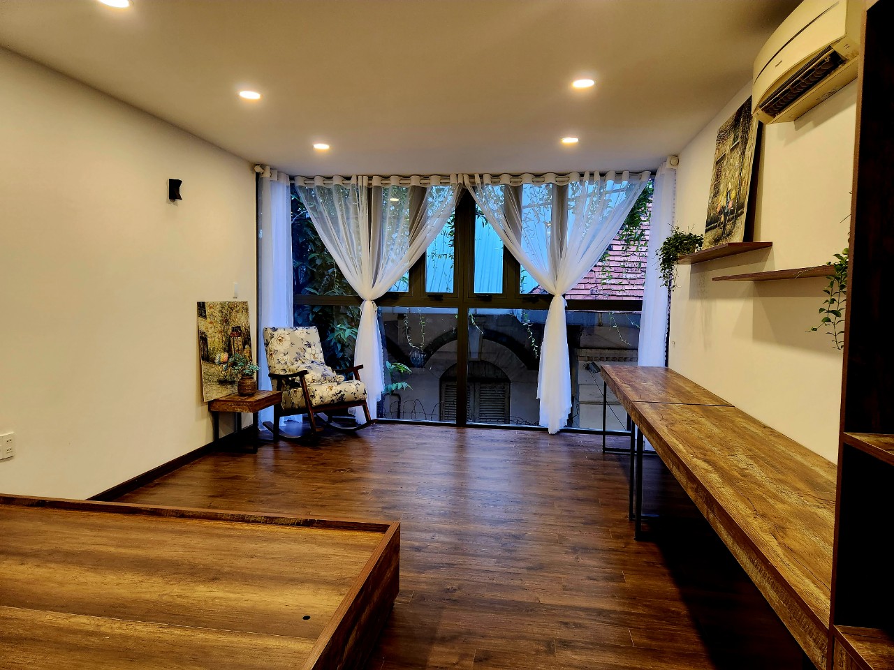 74m2