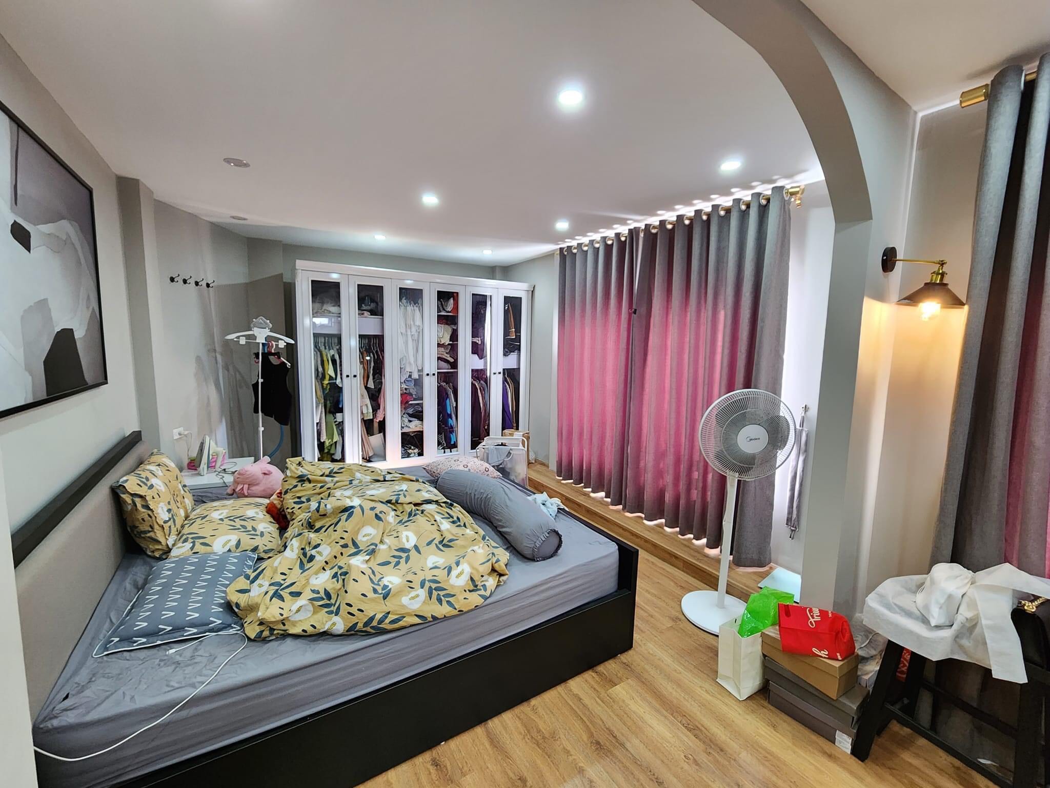 BÁN NHÀ HOÀNG HOA THÁM 7.45 TỶ 32M2 5T MT 10M-MẶT TIỀN SIÊU RỘNG-KINH DOANH CỰC ĐỈNH-NGÕ THÔNG-SIÊU ĐẸP