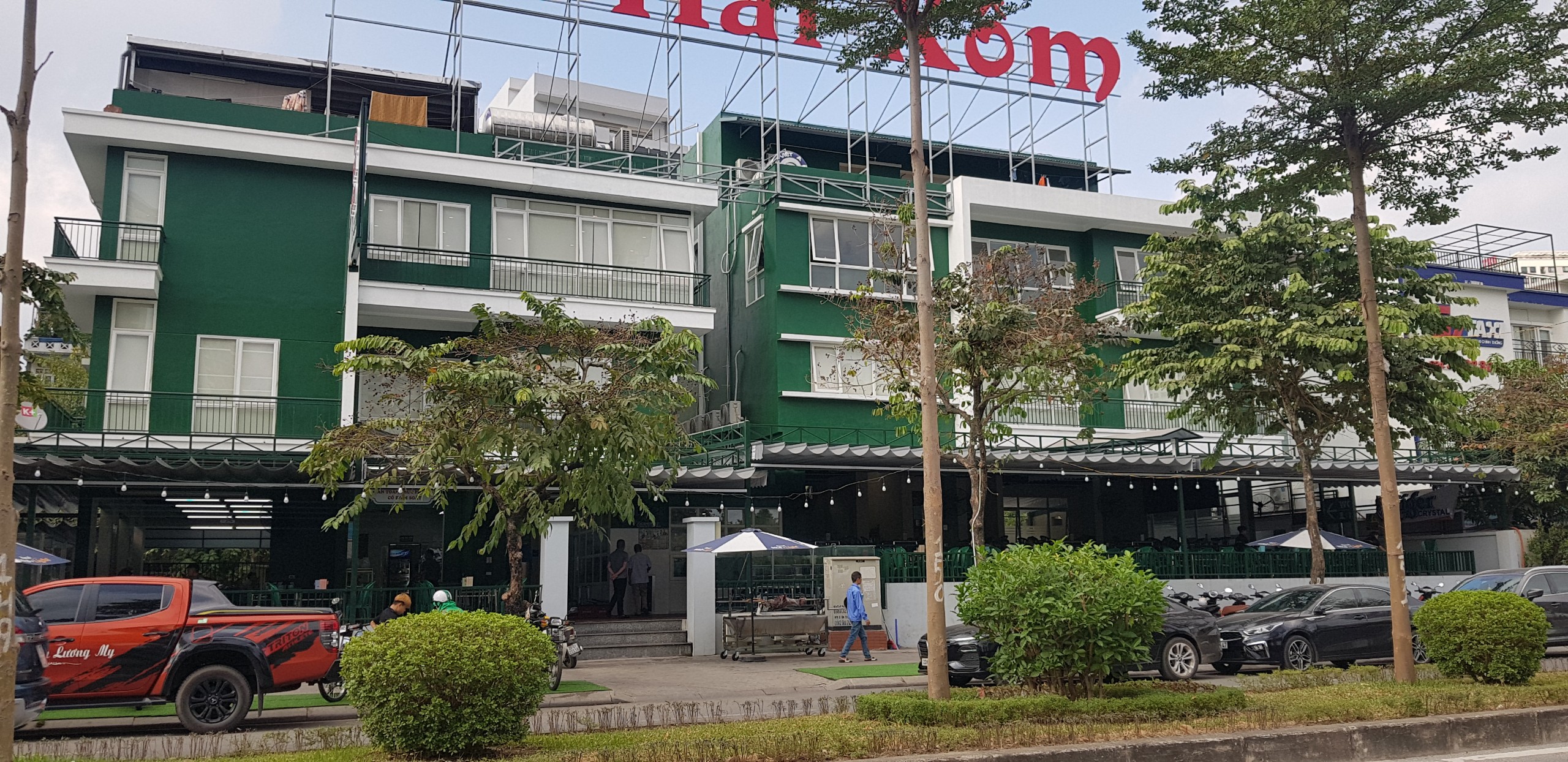 Bán 700m2 đất khu Ngoại Giao Đoàn Tây Hồ Hà Nội 140 triêu/m2.