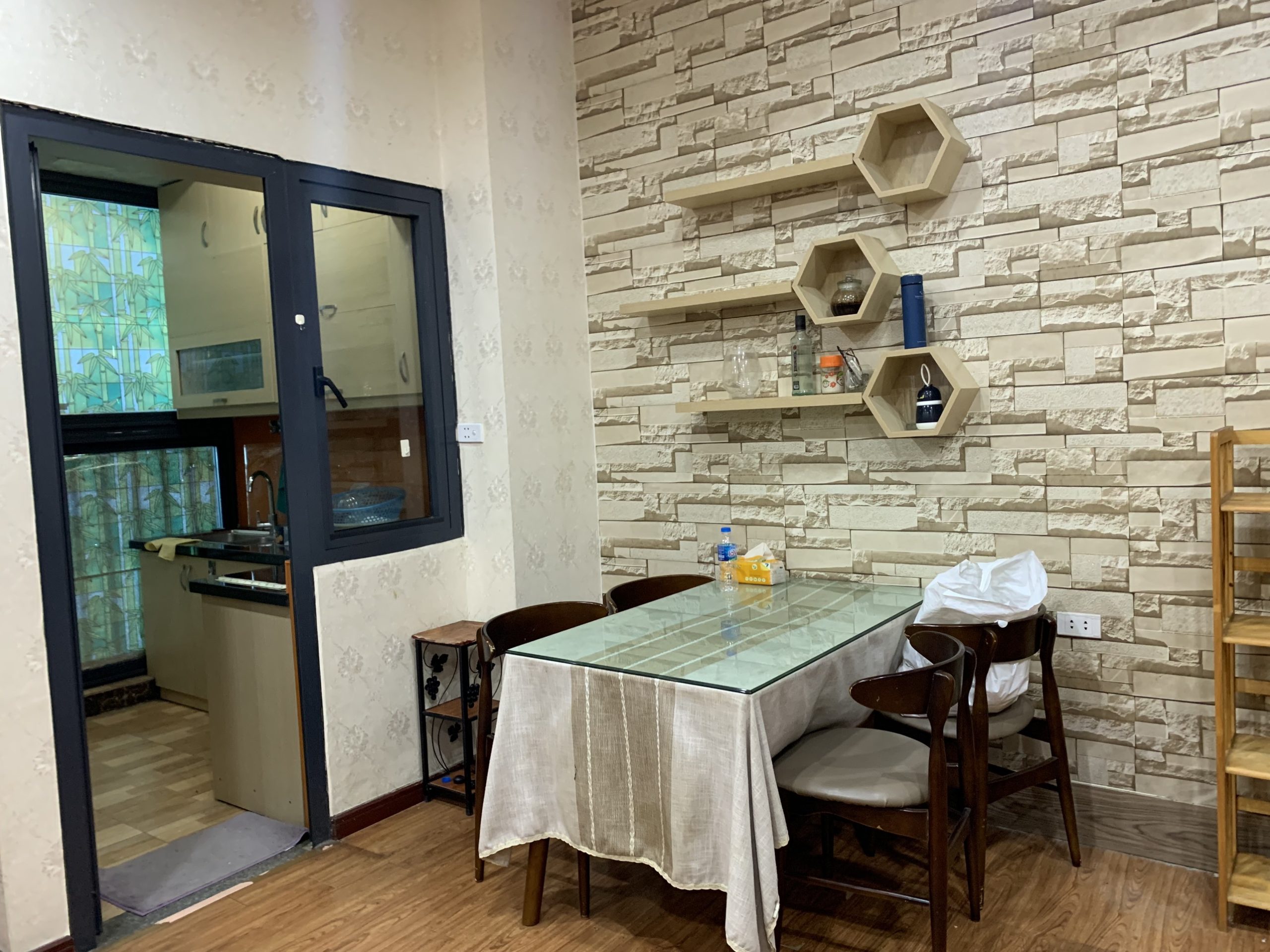 Cần bán CHCC CT3 C''Land Lê Đức Thọ, Mỹ Đình. Dt 78m2 x 2pn, 2wc giá 2,55 tỷ TL