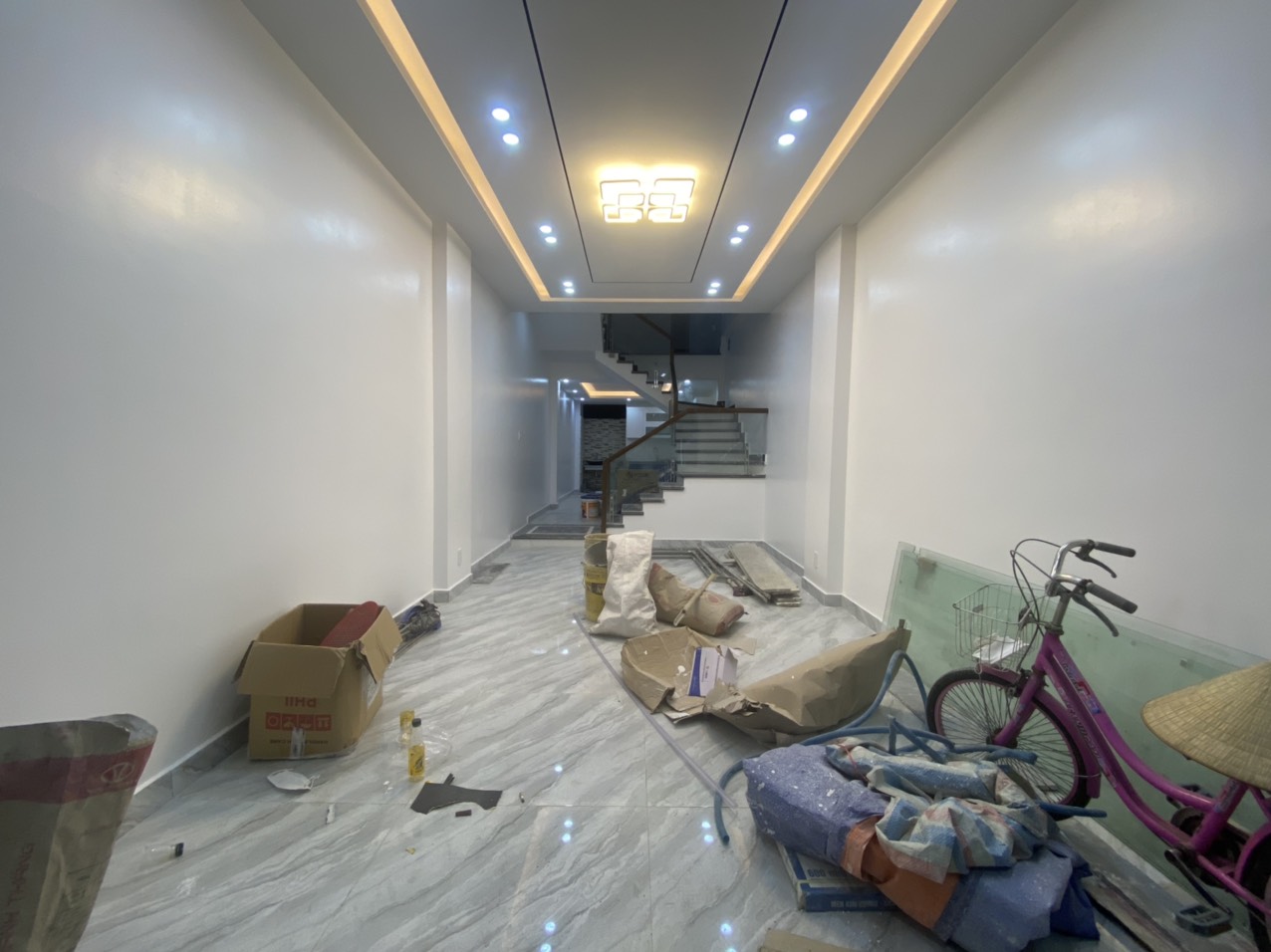 - Nóng chính chủ bán nhà 4 tầng mặt phố Kiều Hạ, Đông Hải 2, Hải An- Nhà 4 tầng xây độc lâp móng khoan cọc nhồi- Công