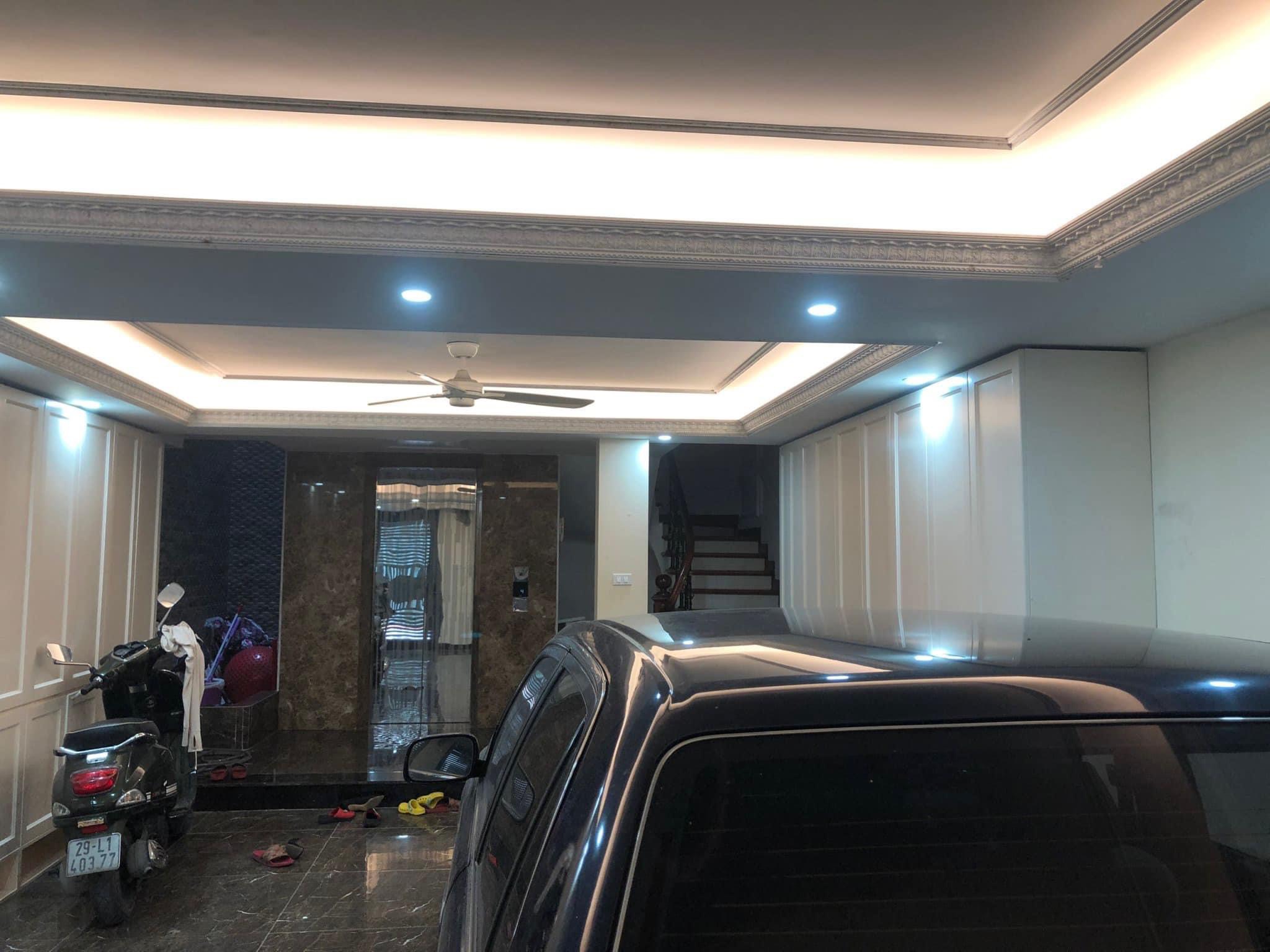 SIÊU PHẨM Phố Nguyên Hồng,Q.Đống Đa 60m2 x 7 Tầng, MT 5.5m, Ô tô tránh dừng đỗ -26.8 TỷNhà đẹp đẳng cấp.