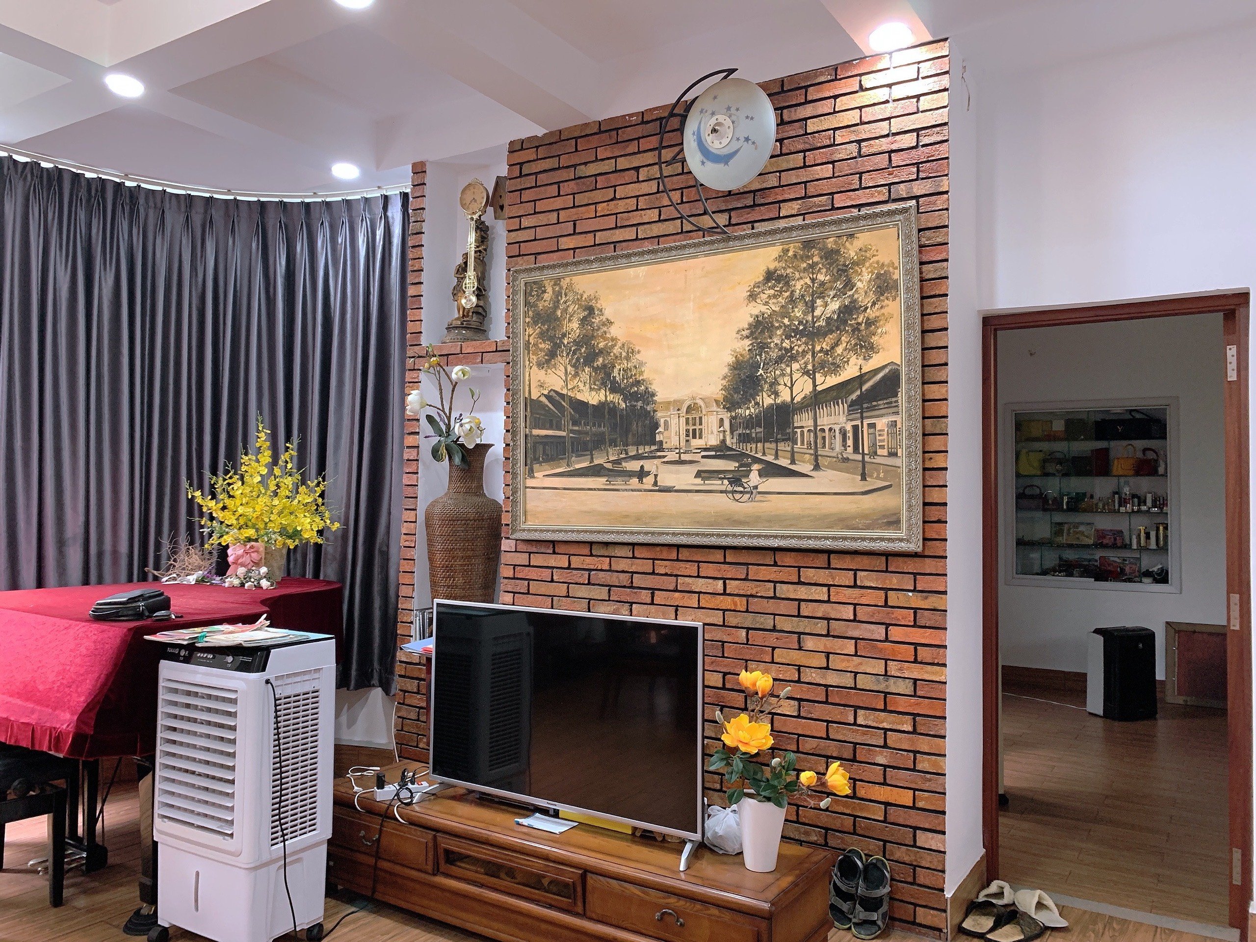 Bán Biệt thự Phan Đăng Lưu Q.Bình Thạnh , Diện tích: 303m2 ,chỉ 44tỷTL