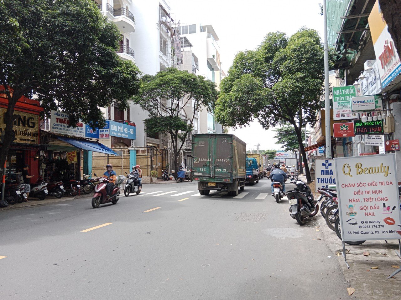 Bán nhà mt phổ quang, p2 tb. gần 70m2, 4 lầu st giá 18 tỉ 5 tl.