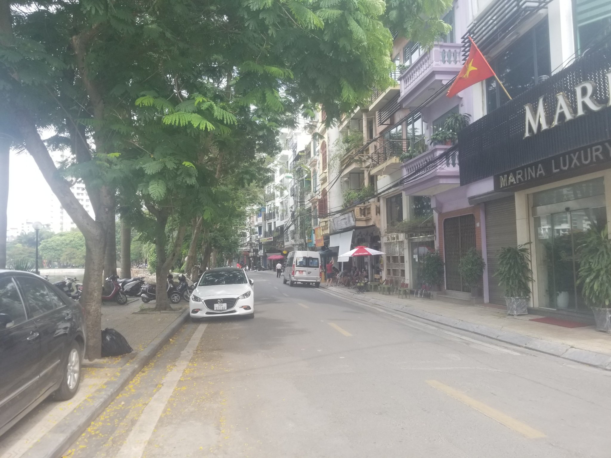 Bán đất mặt phố quận Ba Đình, p.Trấn Vũ VIEW HỒ TRÚC BẠCH 134m2, mặt tiền 12m, nhỉnh 50 tỷ