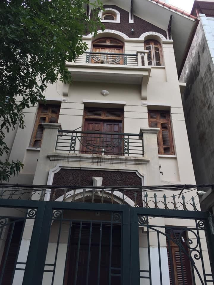 Chính chủ bán nhà biệt thự tại số 25 ngách 5 ngõ 67 Nguyễn Văn Cừ - Long Biên - Hà Nội.