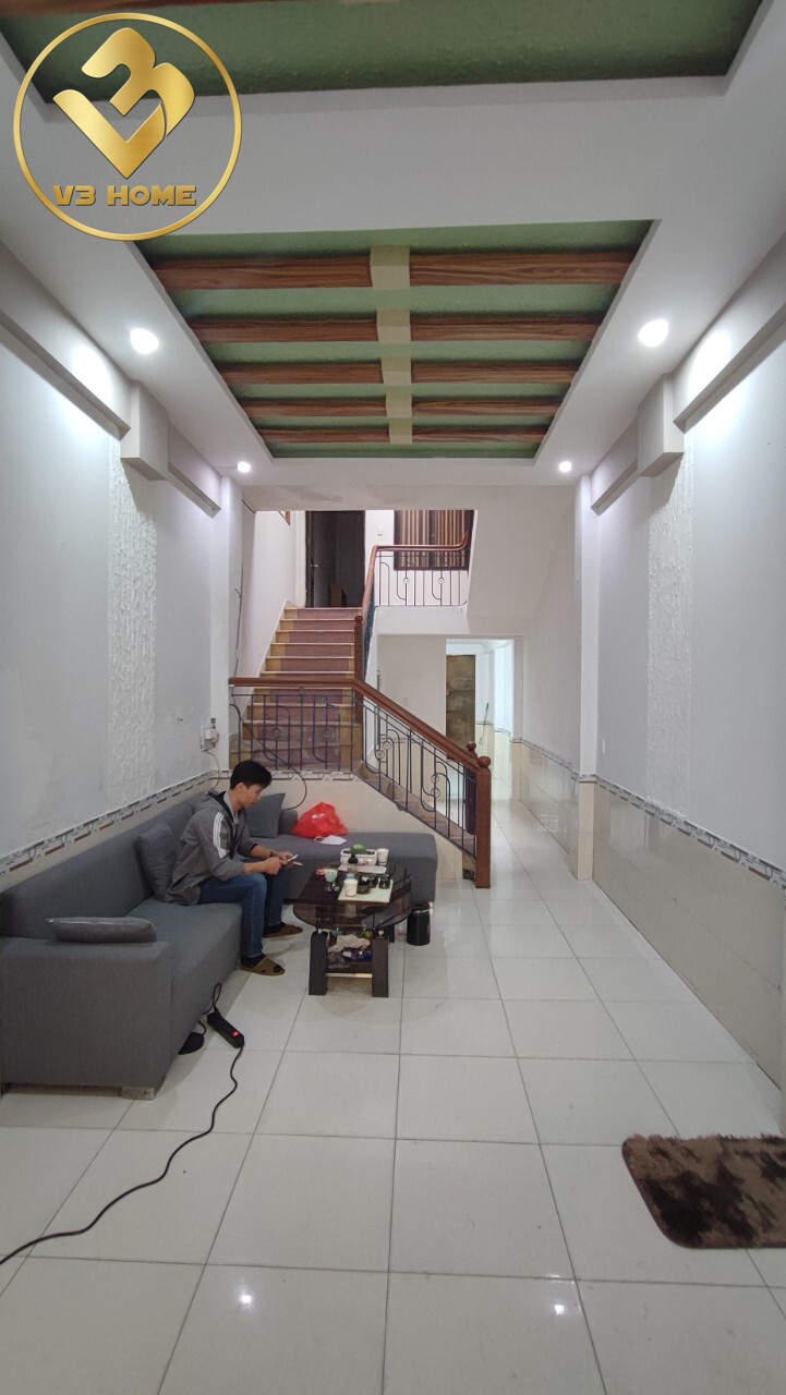 VC52. V3 HOME CHO THUÊ NHÀ MẶT NGÕ VĂN CAO
