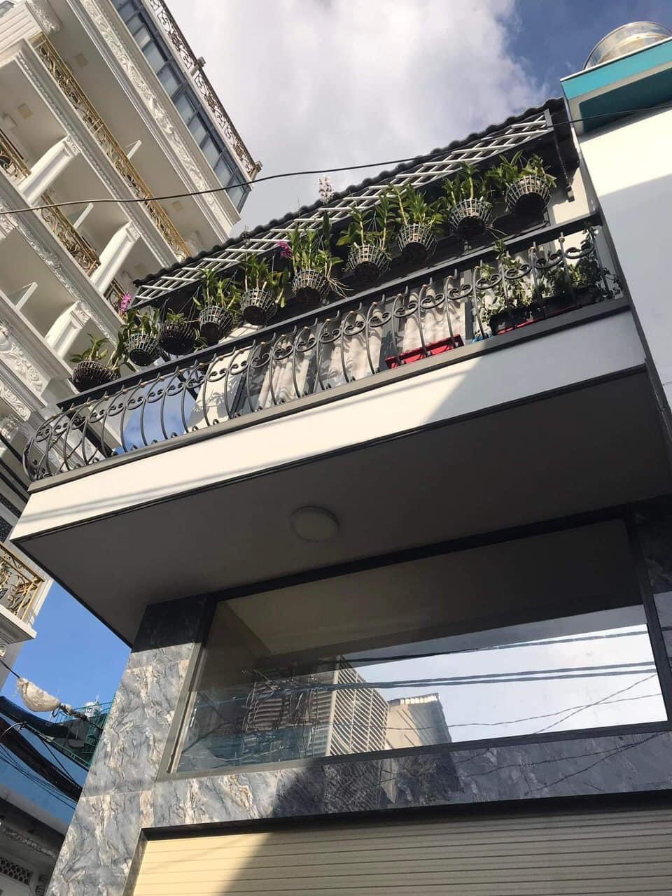 Bán Gấp Giảm Sốc HXH Cách Mạng Tháng 8 P5 Tân Bình Mới Đẹp 40m2 Nhỉnh 3 Tỷ