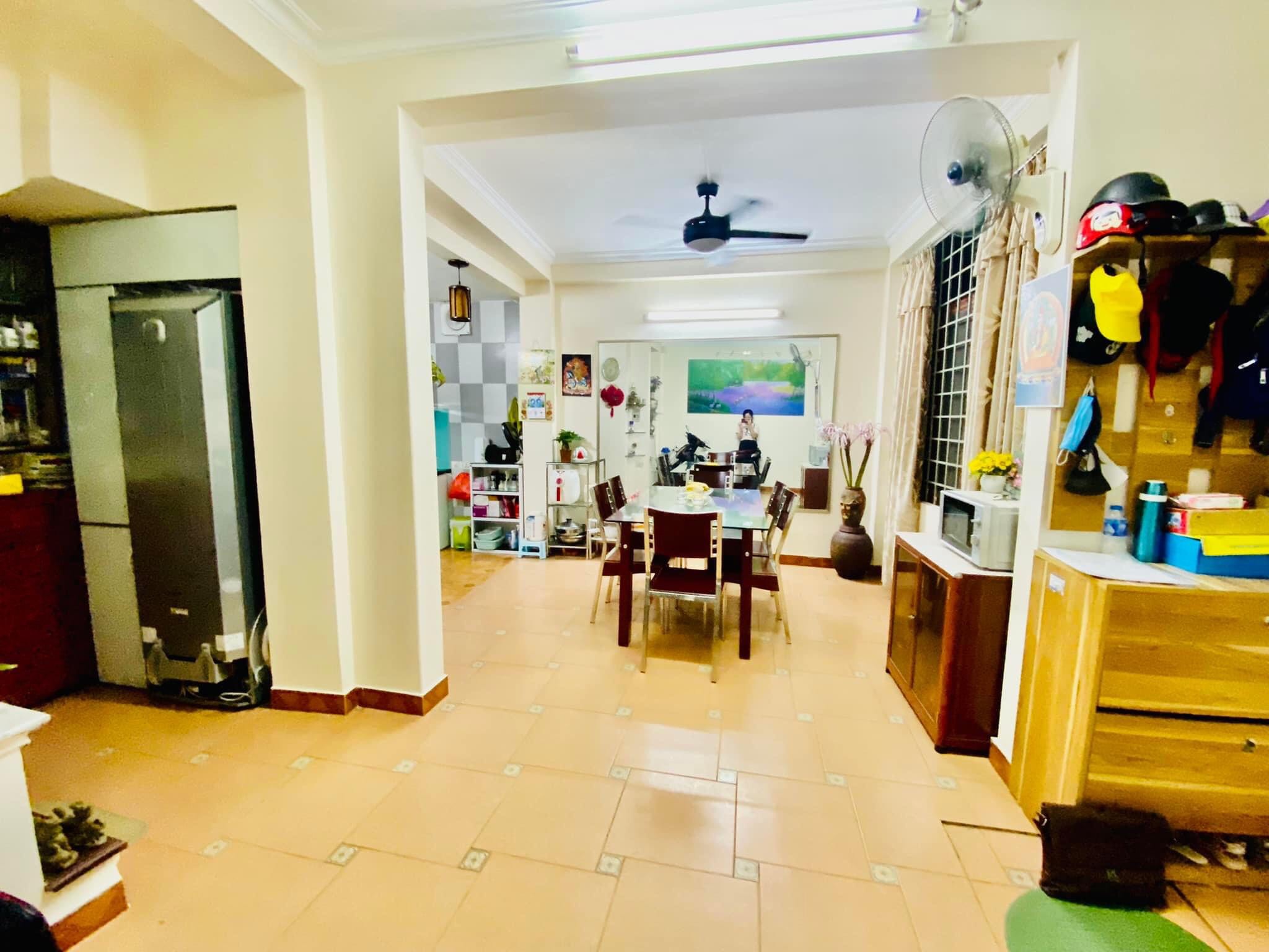 HIẾM! NHÀ CÁT LINH, GẦN Ô TÔ, 31M*4TANG, MT 5,5M, LÔ GÓC, NỞ HẬU, GIÁ 5,6 TỶ