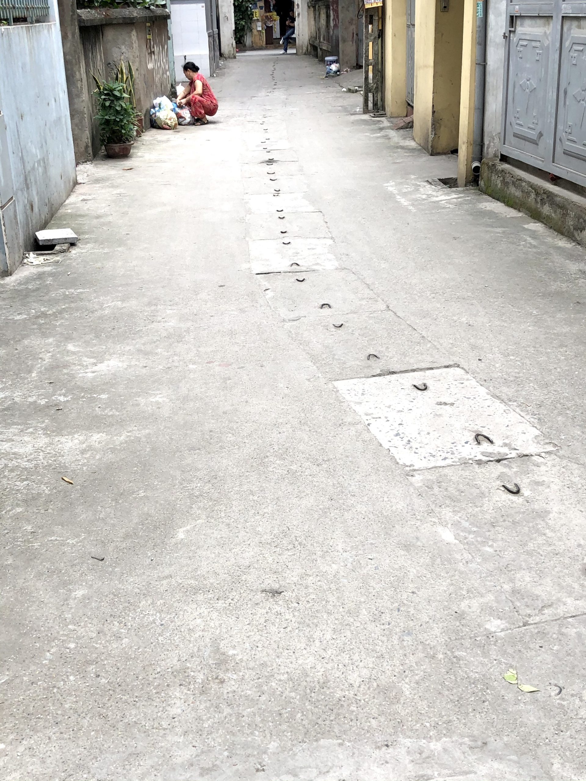 BÁN GẤP! Nhà Kim Giang 34mx6T, oto đỗ cửa giá chỉ nhỉnh 3 tỷ