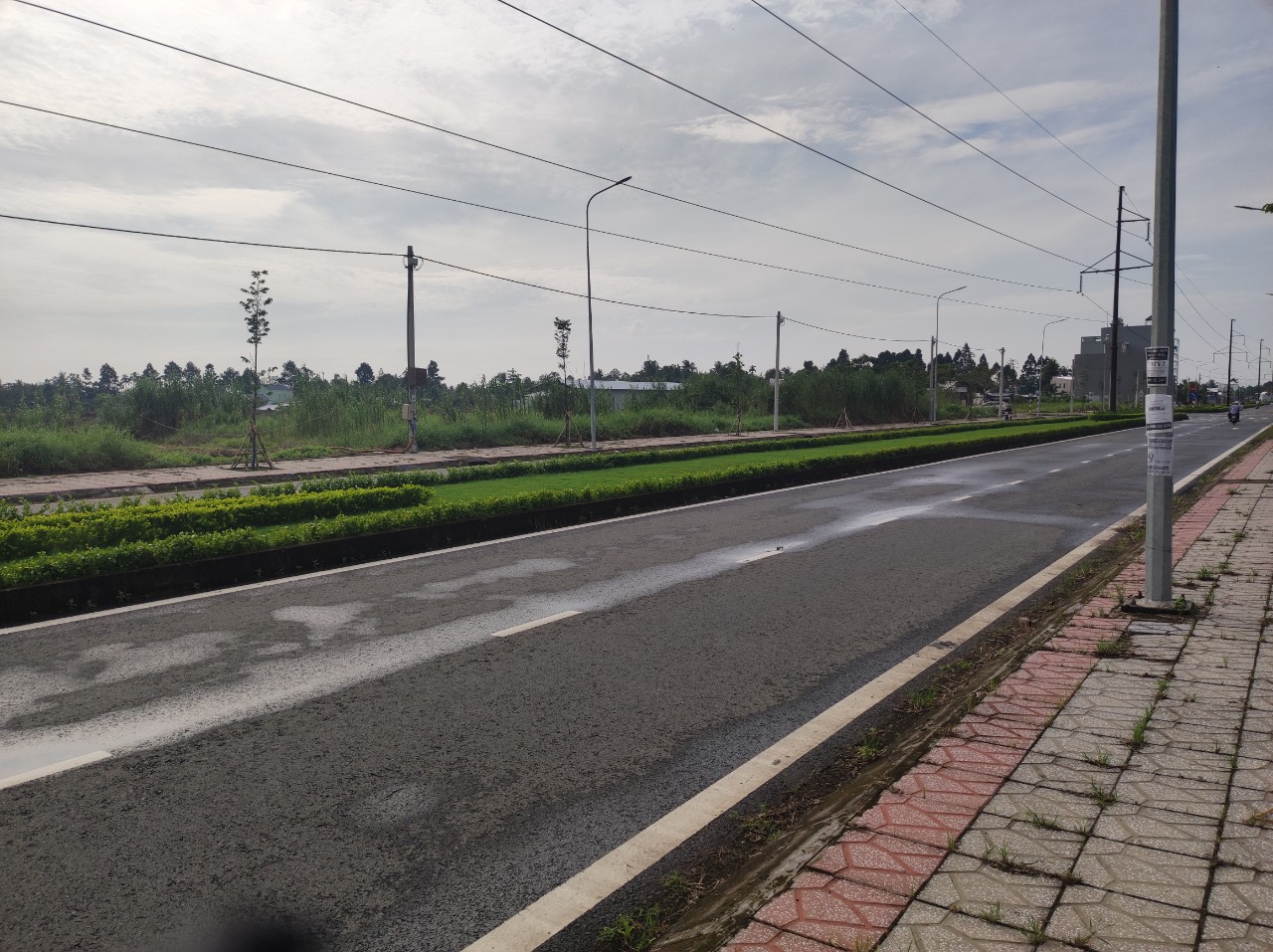 BÁN GẤP NỀN ĐẸP- BÁN GẤP GIÁ TỐT- GIẢM GIÁ NHANH