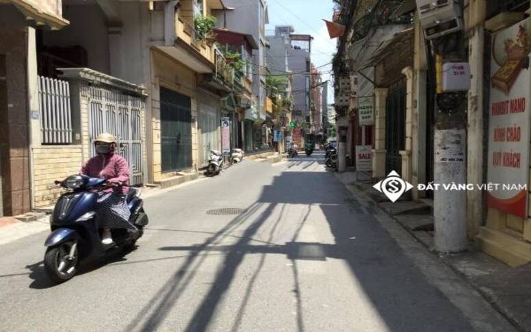 CỰC HIẾM NGUYỄN KHOÁI HOÀNG MAI 37m2 Ô TÔ ĐỖ CỔNG NGÕ THOÁNG Ở LUÔN ĐÓN TẾT 3 TỶ