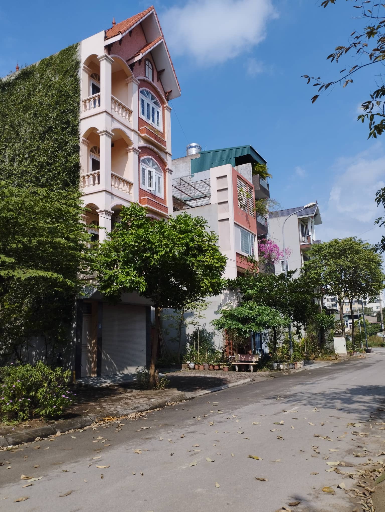 HÓT! Bán nhà Trâu Quỳ, Gia Lâm, phân lô,vỉa hè, ô tô tránh, 130m2, chỉ 7 tỷ