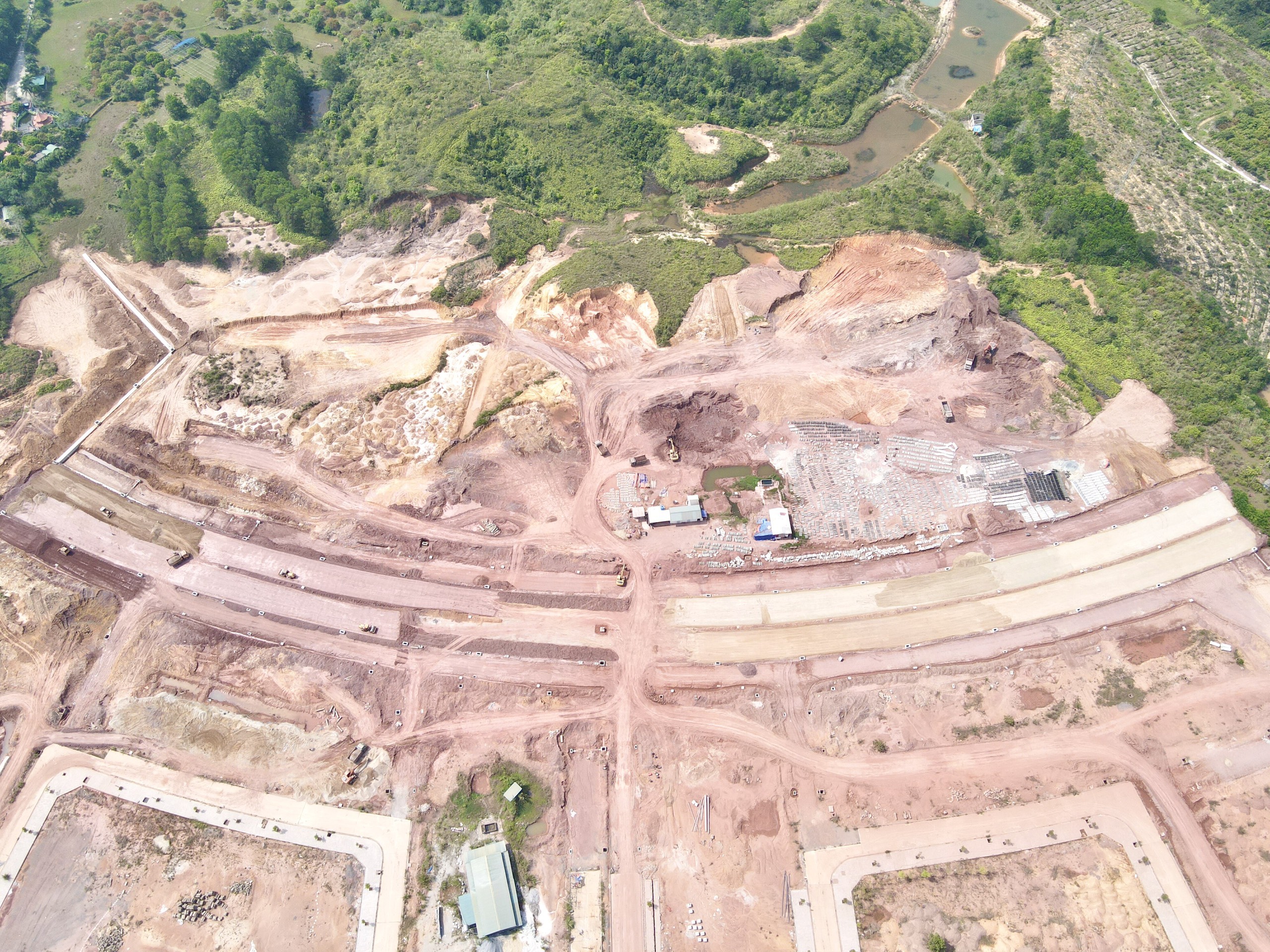 280m2