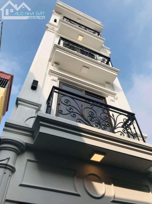 BÁN NHÀ XUÂN ĐỈNH NGOẠI GIAO ĐOÀN TỪ LIÊM DT 40M 5 TẦNG 5.3 TỶ NHÀ MỚI Ở LUÔN ĐÓN TẾT