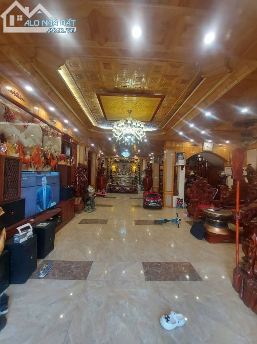 BÁN BIỆT THỰ - TẶNG TOÀN BỘ NỘI THẤT - KĐT PHÁP VÂN - HOÀNG MAI, NHỈNH 30 TỶ