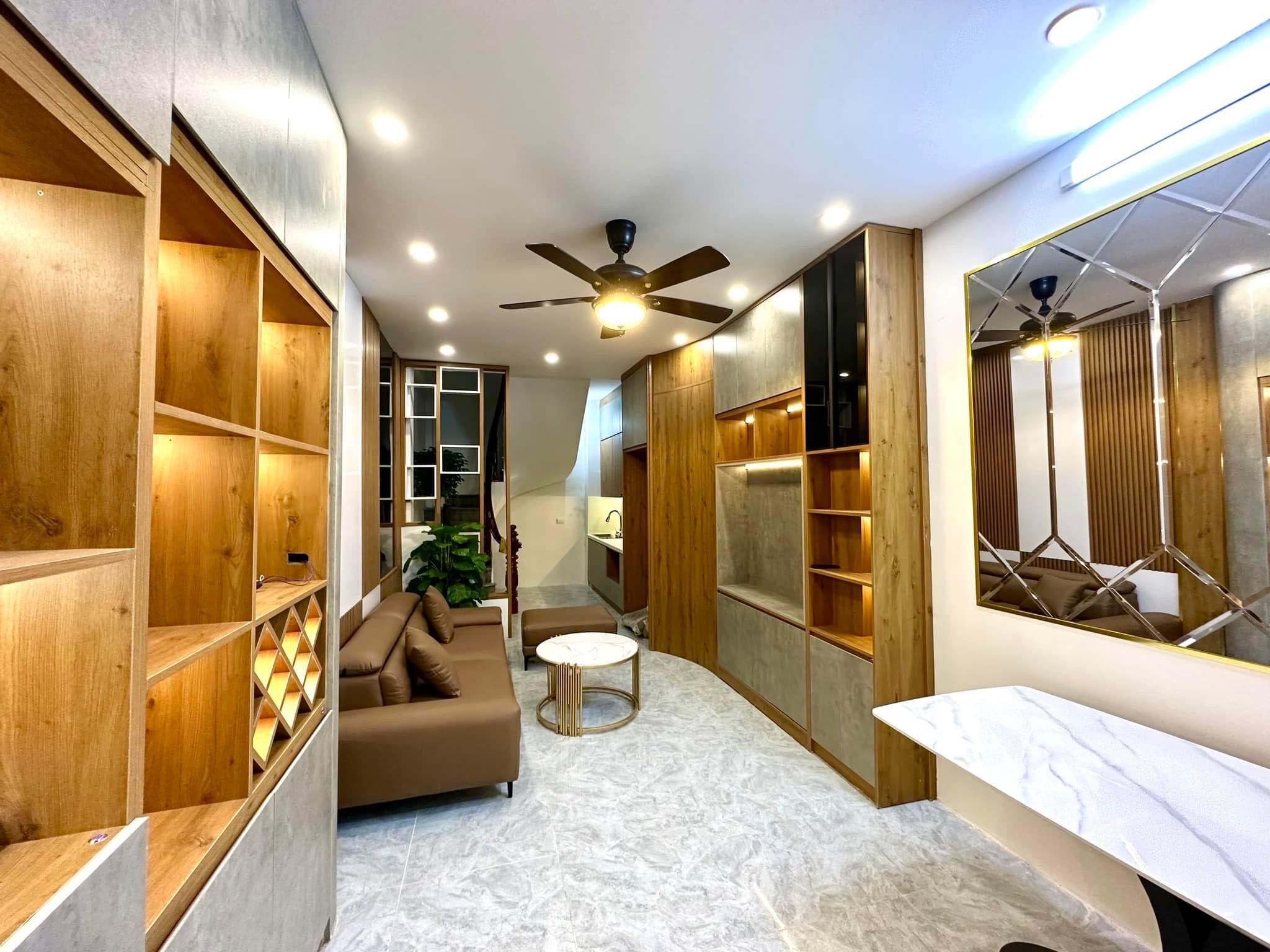 Bán Nhà ngõ 91 Tân Ấp nhỉnh 4 tỷ có ngay hộ khẩu Ba Đình