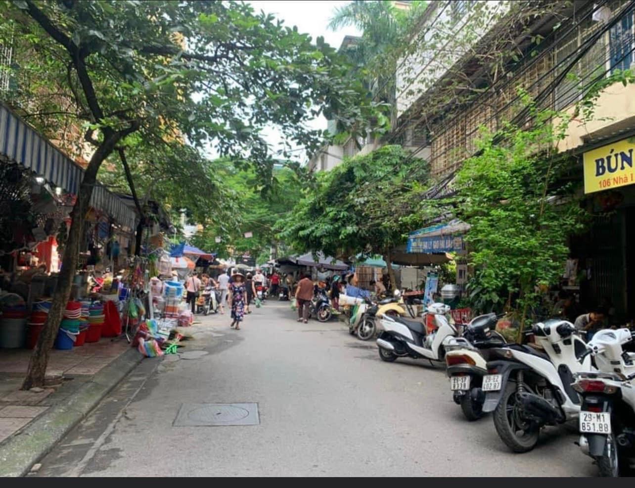 Bán gấp! mặt ngõ chợ Vĩnh Phúc kinh doanh, 60m, MT 6.5m, 5.2 tỷ