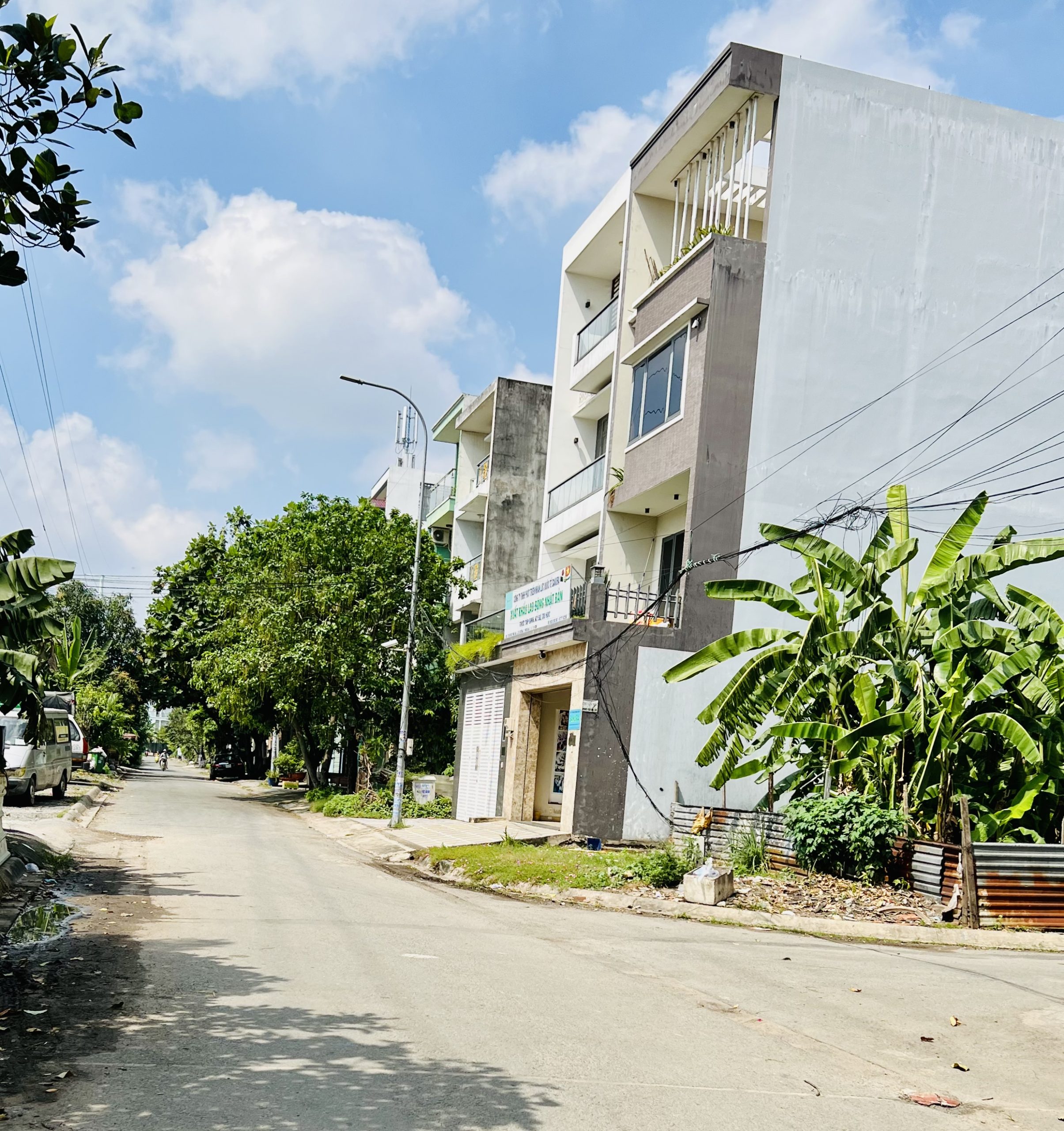 Cuối năm xả hàng bán gấp MT Phạm Hy Lượng, Thạnh mỹ lợi, Q2, 83m2 sổ hồng riêng, Giá 2.4 tỷ. Thổ cư 100%.