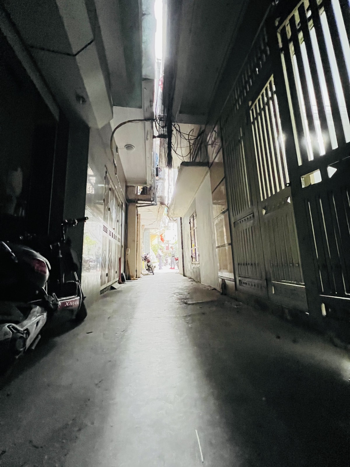 Bán nhà 4 tầng ngõ Thổ Quan, Đống Đa 28m, MT 4.5m, nhỉnh 2 tỷ