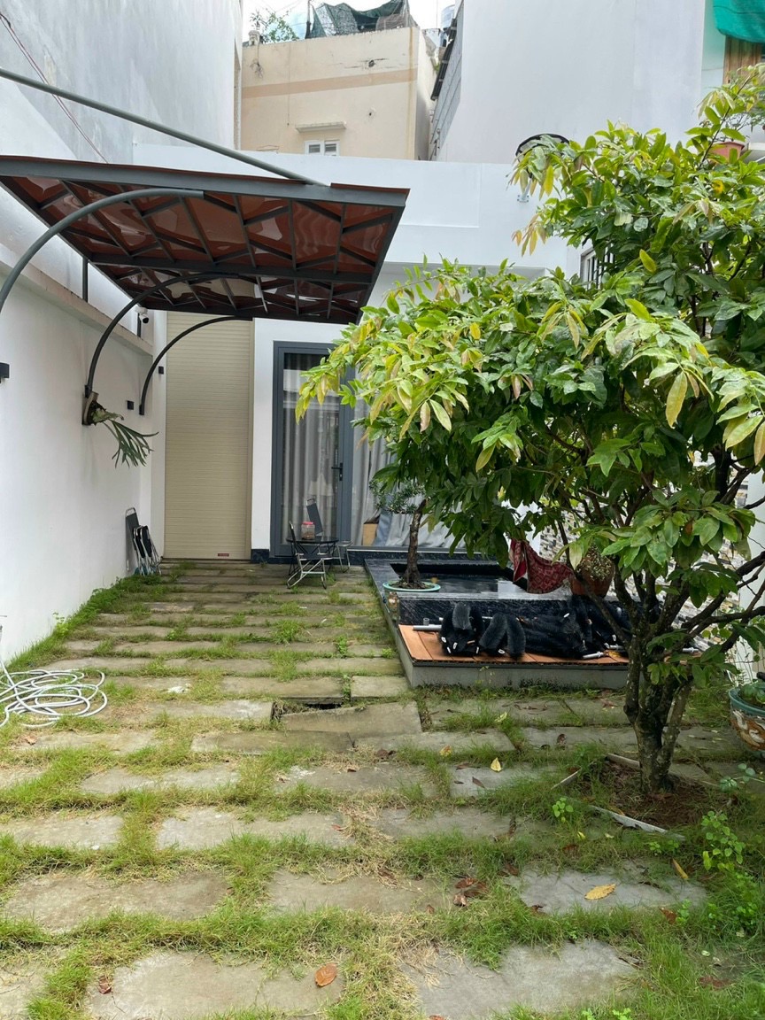 Bán nhà có sân vườn mặt tiền đường Phùng Hưng nối dài ( nay là khu Phòng Không - Phước Long )