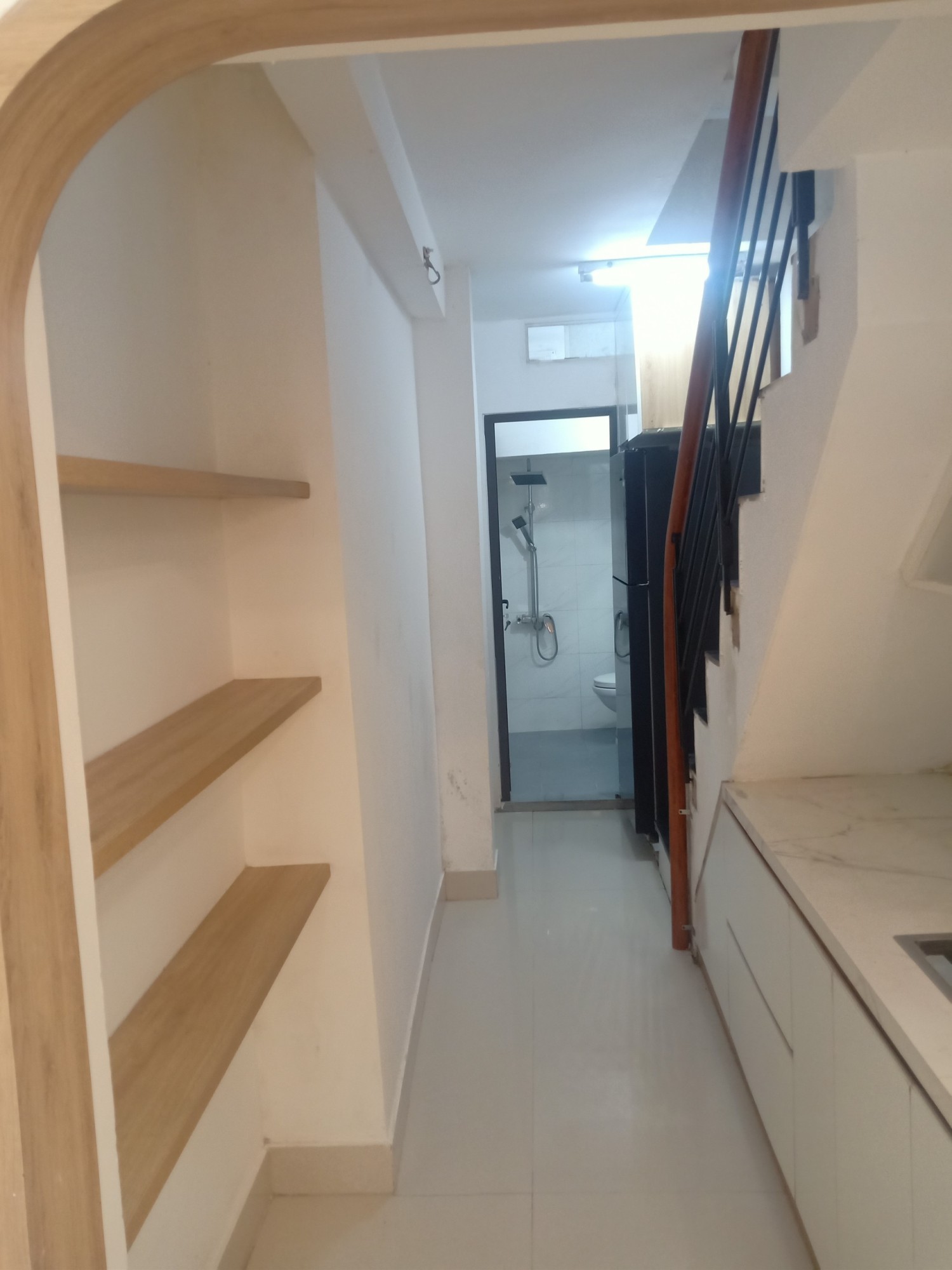 BÁN NHÀ 40M RA MẶT PHỐ ĐƯỜNG LÁNG HẠ, ĐỐNG ĐA TRÒN 4 TỶ