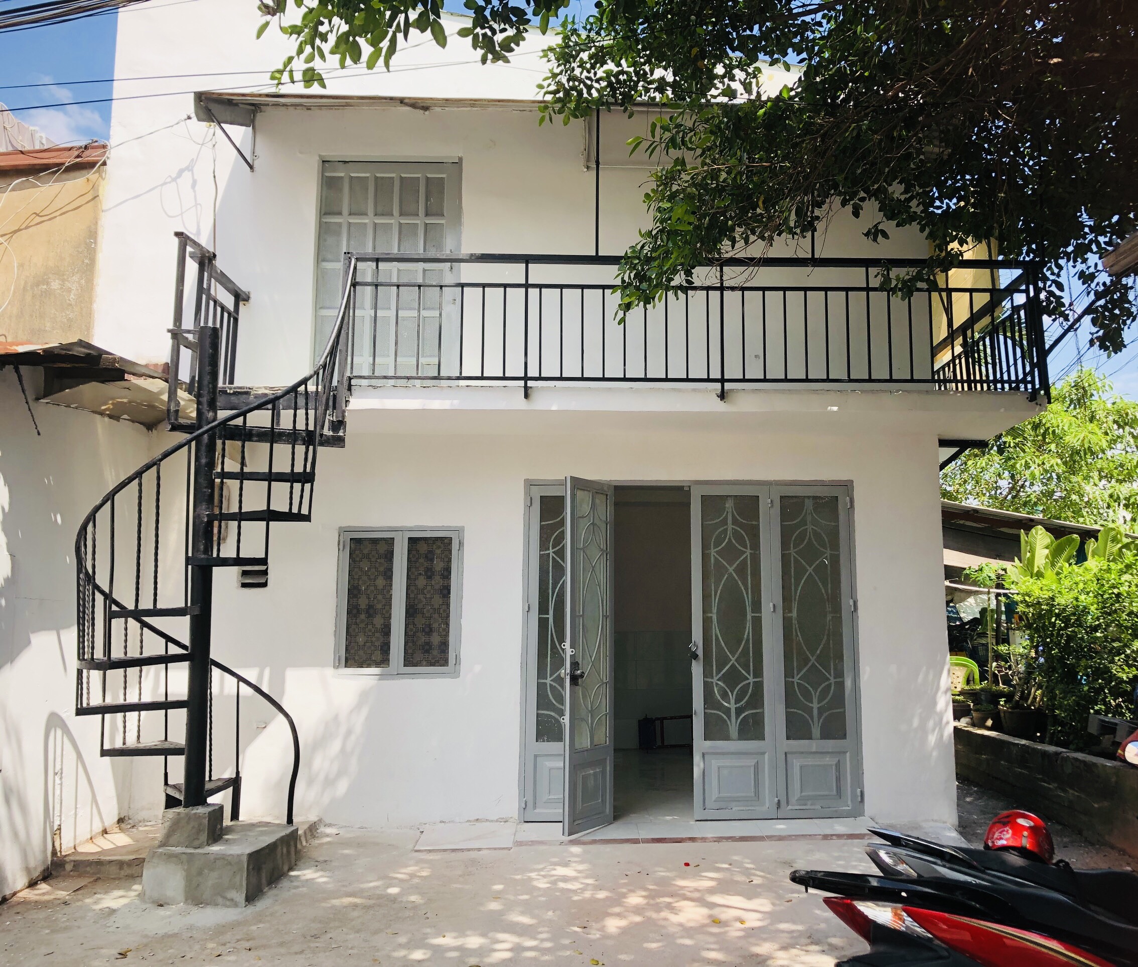 Cần bán rẻ nhà phố 5.5 x7m 1 trệt 1 lầu đường D2 Bình Thạnh TP.HCM 1.75 tỷ