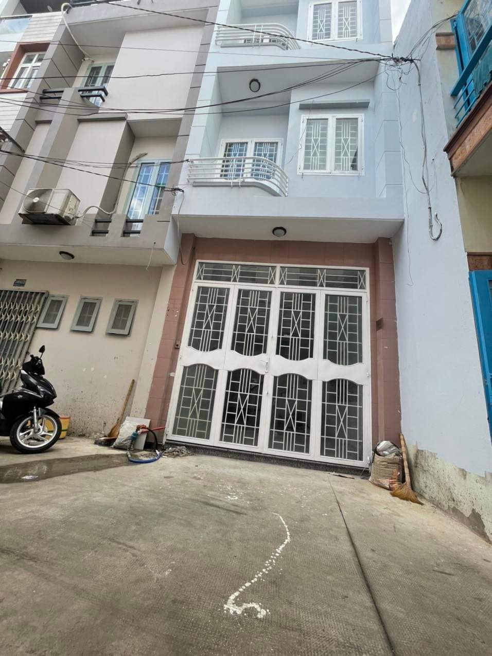 Nhà Hẻm Xe Tải, Âu Cơ, Tân Bình - 40m2 - 4 Tầng. Giá Chỉ 6.2Tỷ