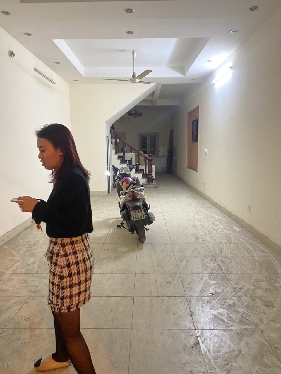 Cho thuê nhà mặt tiền Phố Vĩnh Phúc, Ba Đình. Vừa ở vừa kinh doanh bất tận. Chỉ 35tr