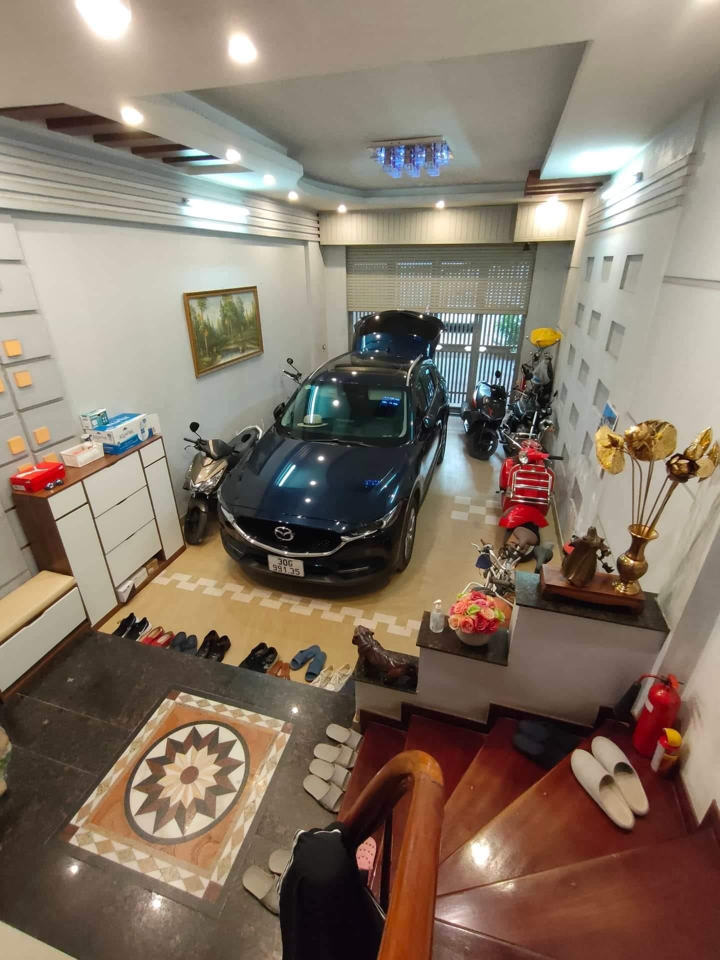 Bán nhà Phân lô Nguyễn Chí Thanh, Ô tô, 105m2 5T, MT 5m, Đẹp như Biệt thự, Chỉ 23 Tỷ