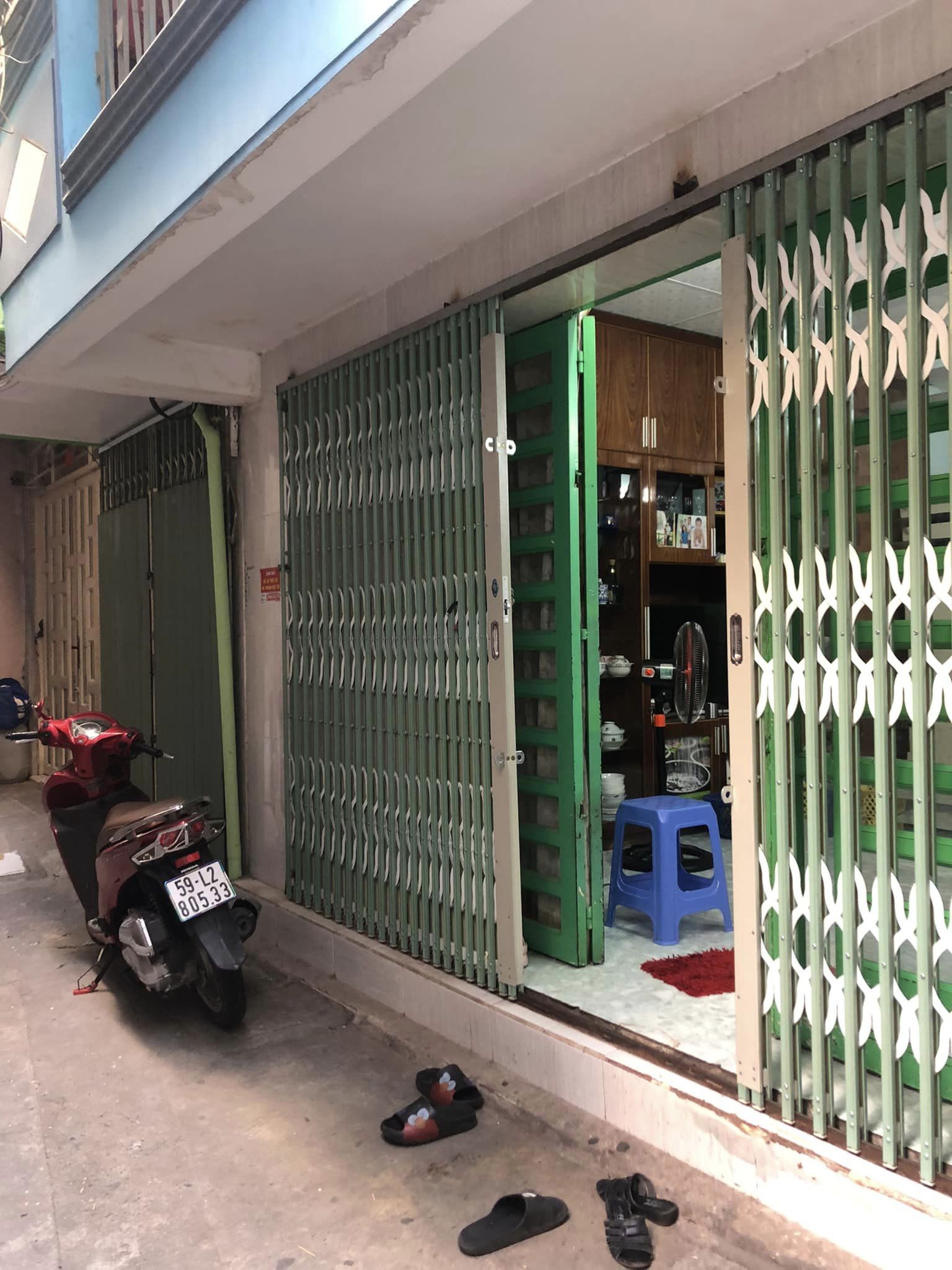 Bán nhà Nguyễn Thị Tần, phường 2 quận 8, 3 tầng 115m2, chỉ hơn 4 tỷ.