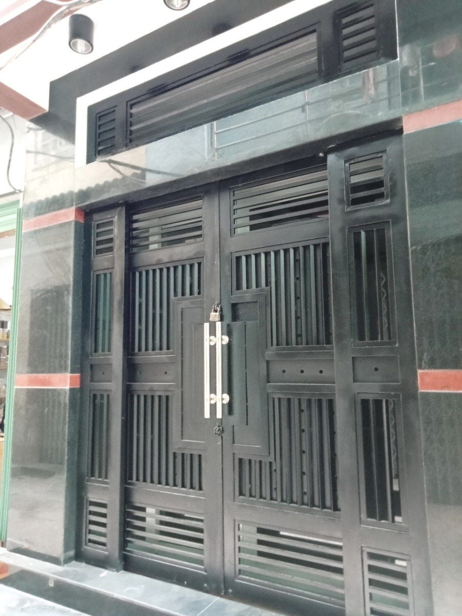 Nhà mới 4 tầng nở hậu cách MT đường Vĩnh Viễn P9, Q10