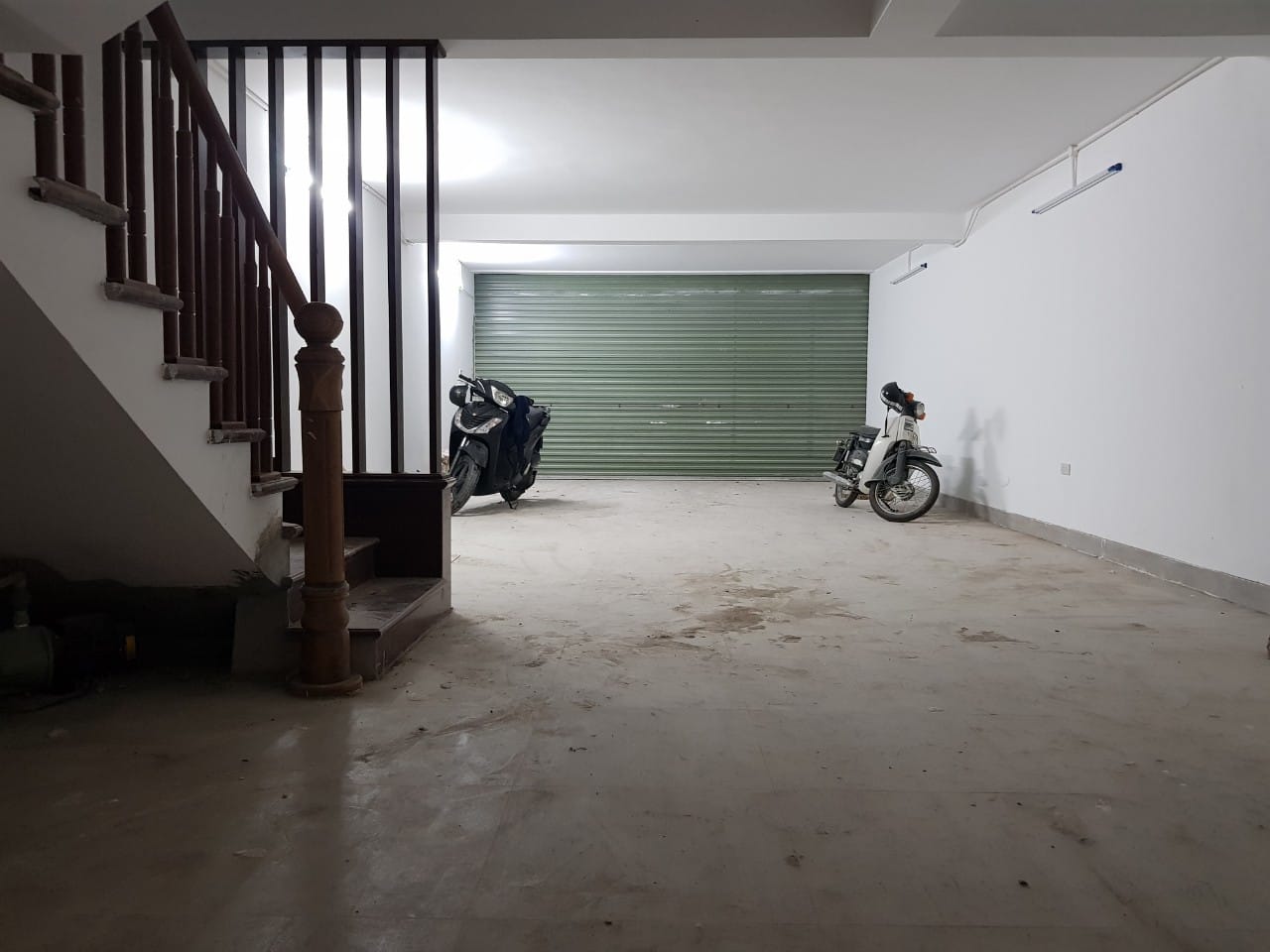 Nhà ở Nguyễn Ngọc Nại 80m2 xây 8 tầng, MT 5.5m giá 17.96 tỷ Thanh Xuân.